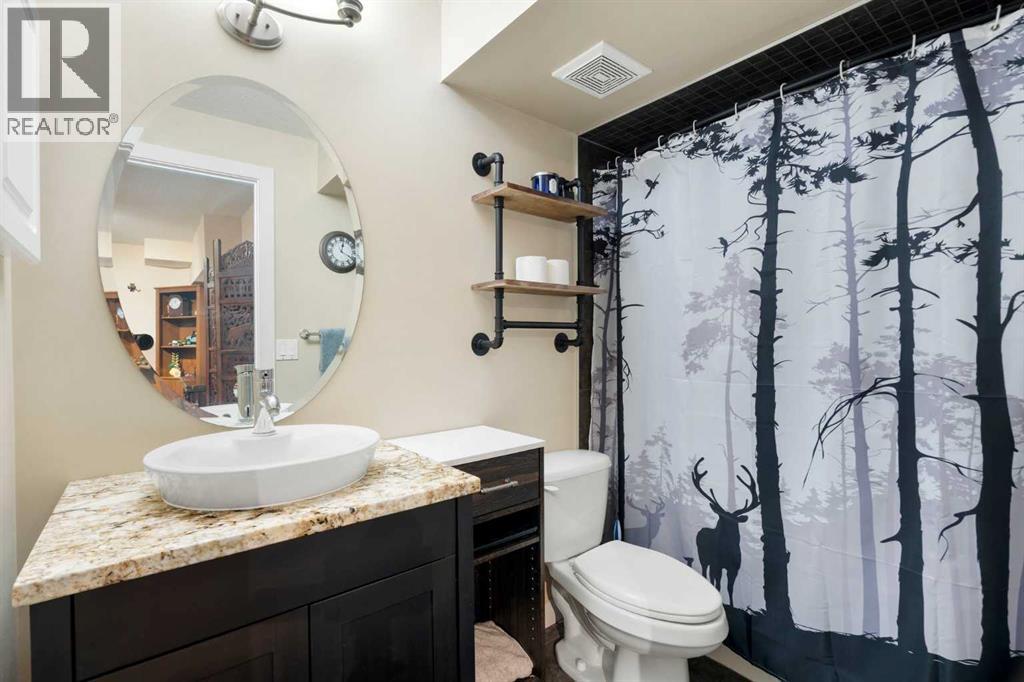 Single Family House for Sale in    Avenue NW Montgomery Calgary 