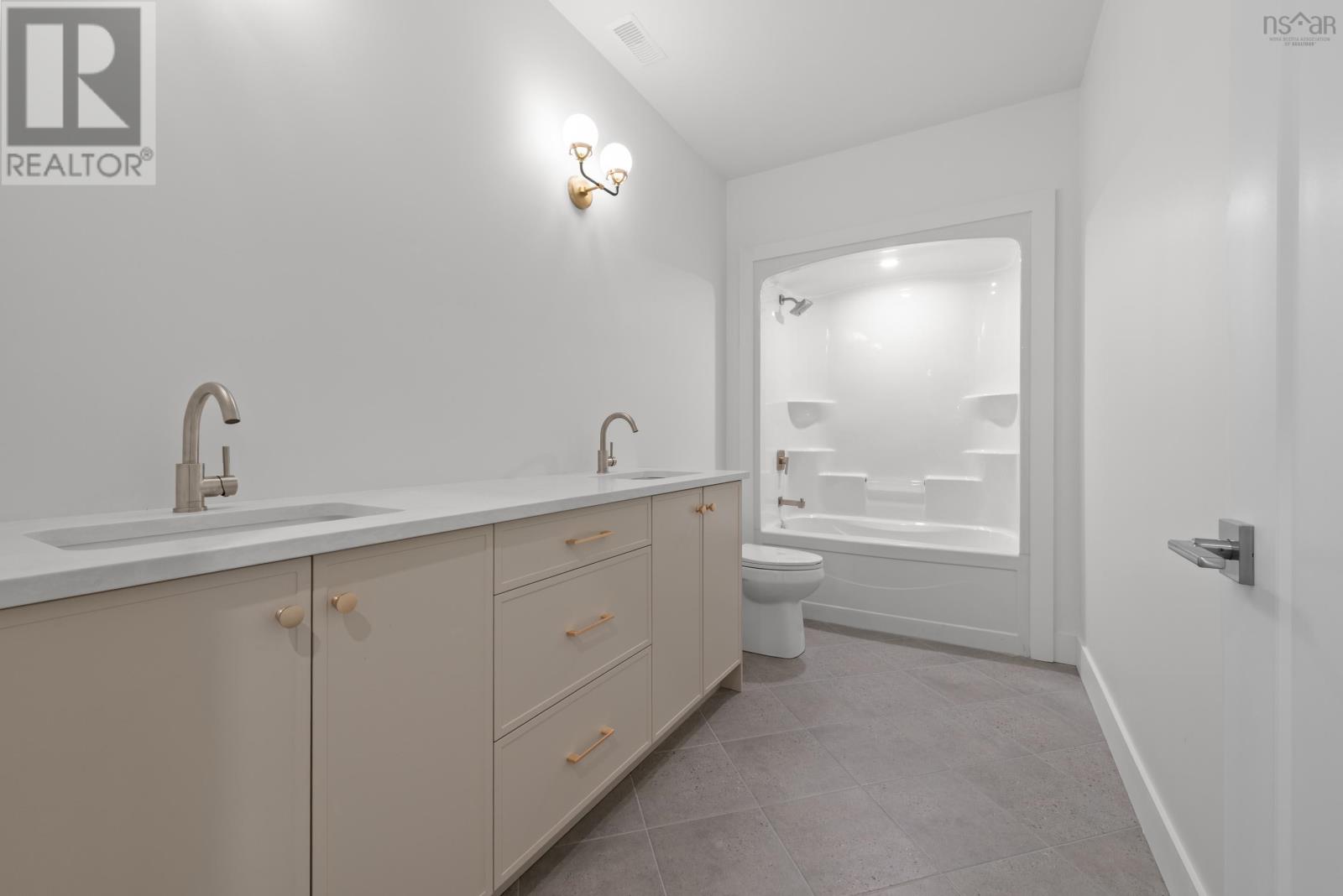 Property 35 of 38 of Lot 742 691 Celebration Drive