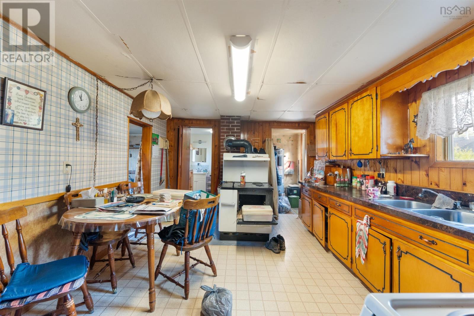 Property 16 of 32 of 16 Commercial Street