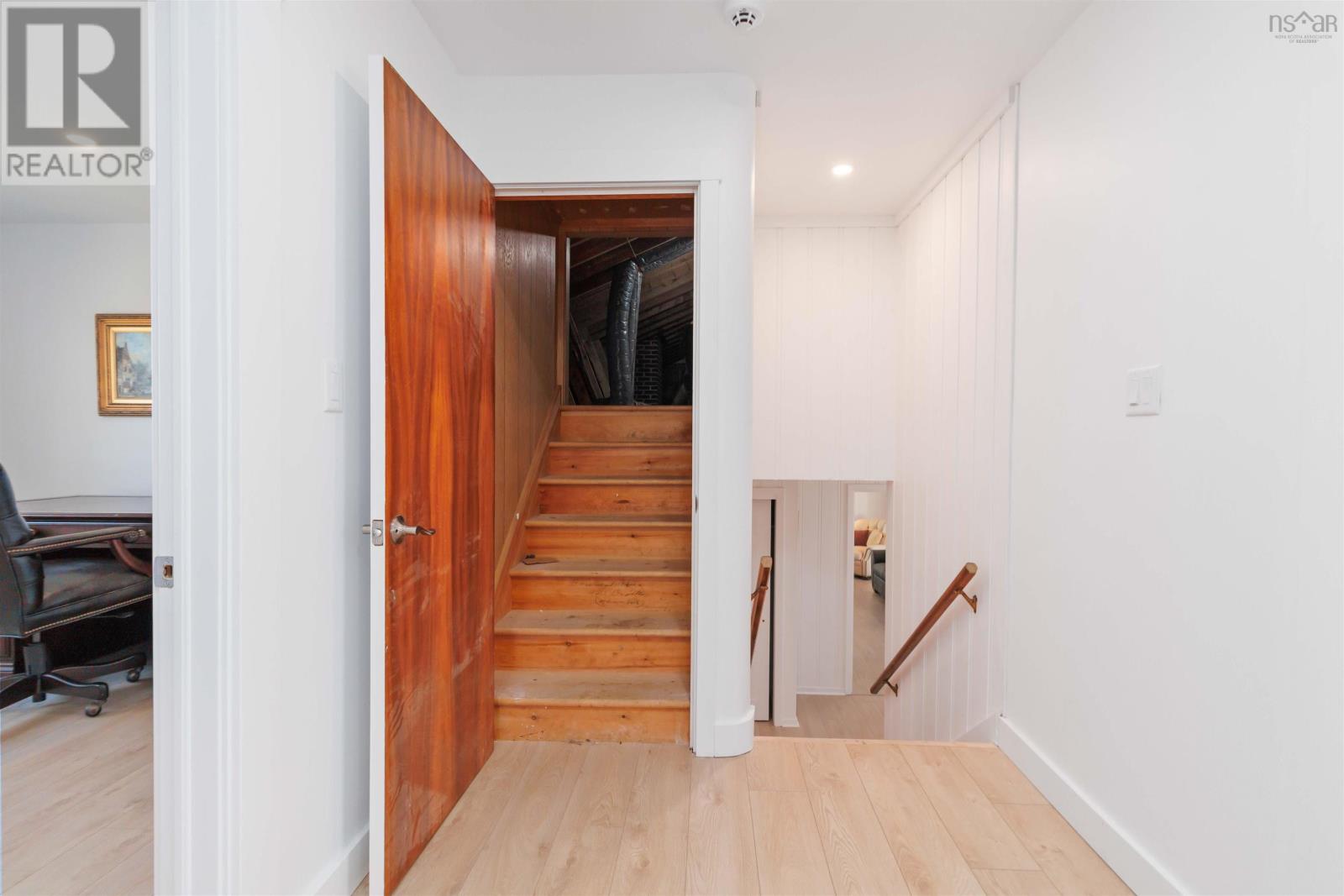 Property 40 of 48 of 97 Nauss Point Road