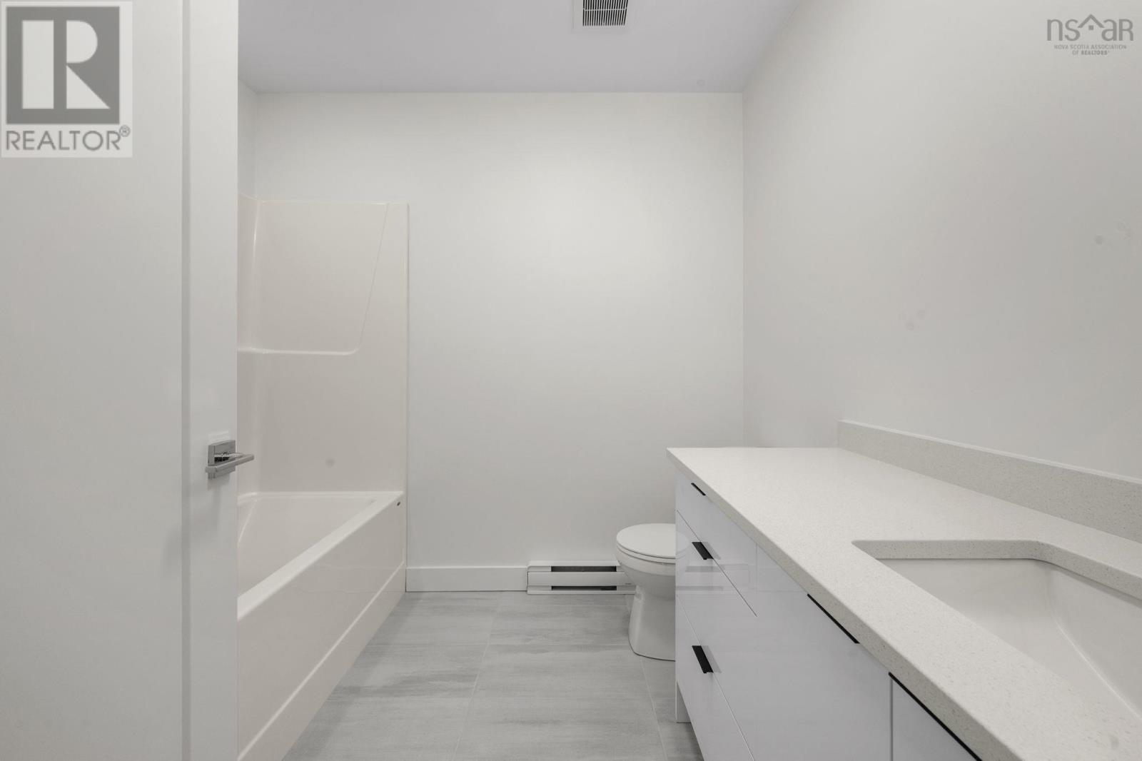 Property 29 of 37 of 206 Brunello Boulevard