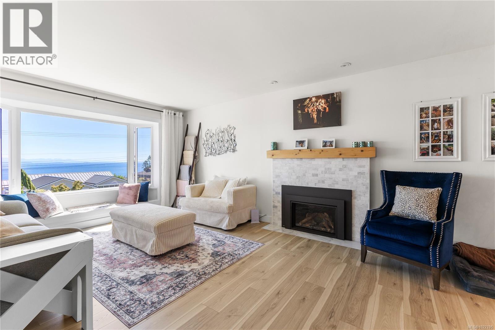 604 Galerno Rd, Campbell River