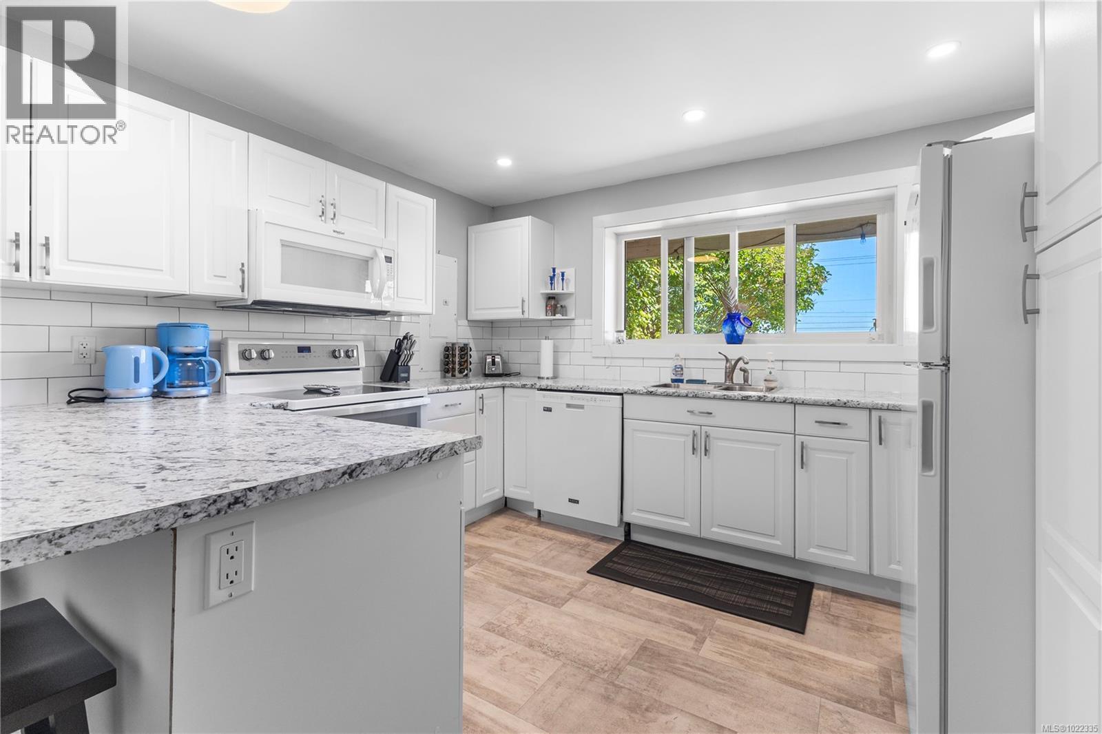 604 Galerno Rd, Campbell River