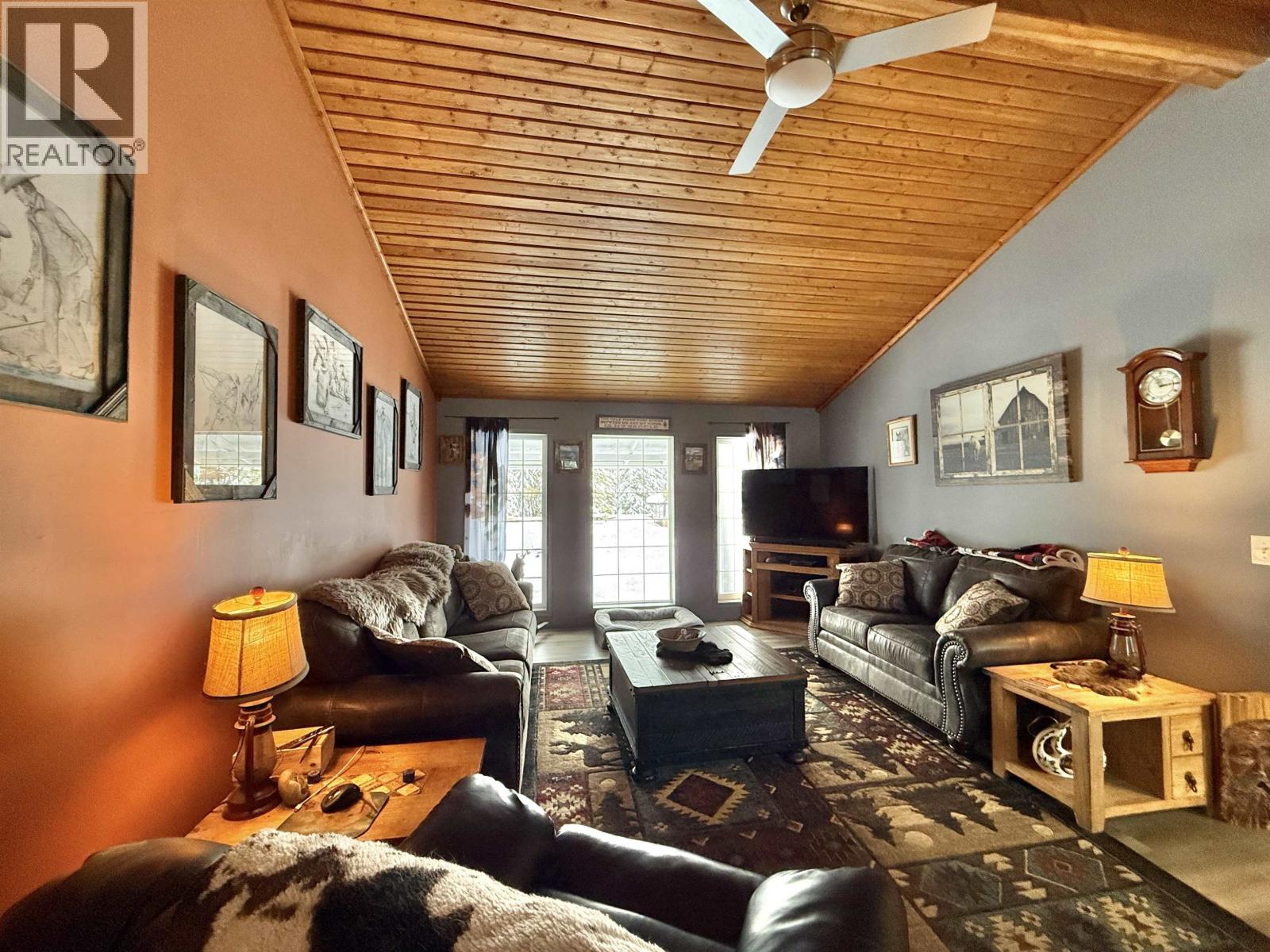 4778 SOUTHWOOD ROAD, Quesnel