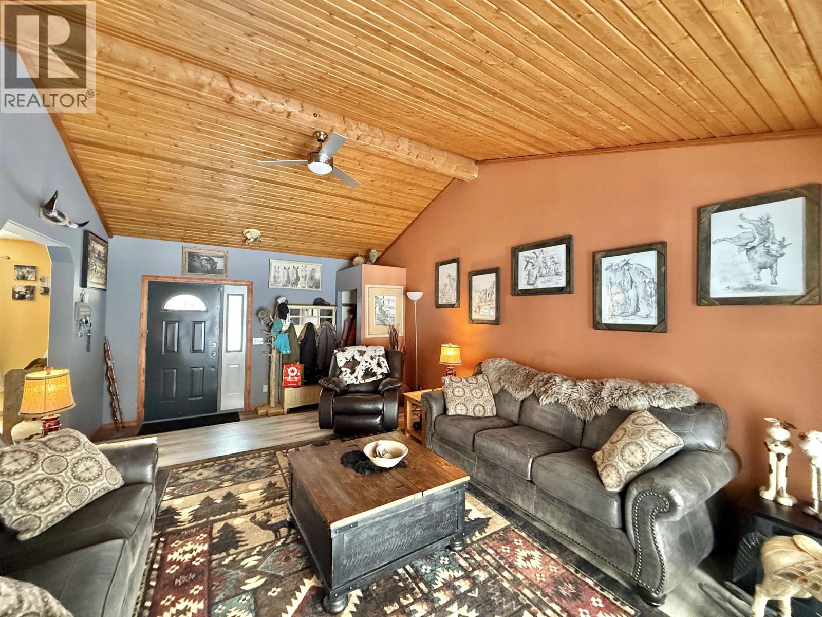 4778 SOUTHWOOD ROAD, Quesnel