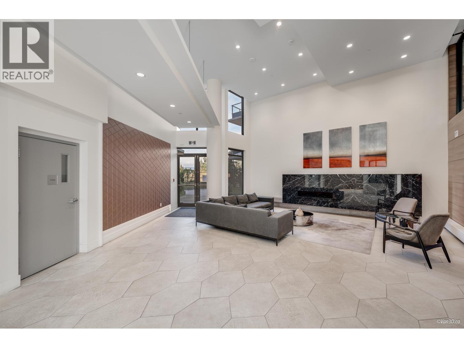 1103 8850 UNIVERSITY CRESCENT, Burnaby