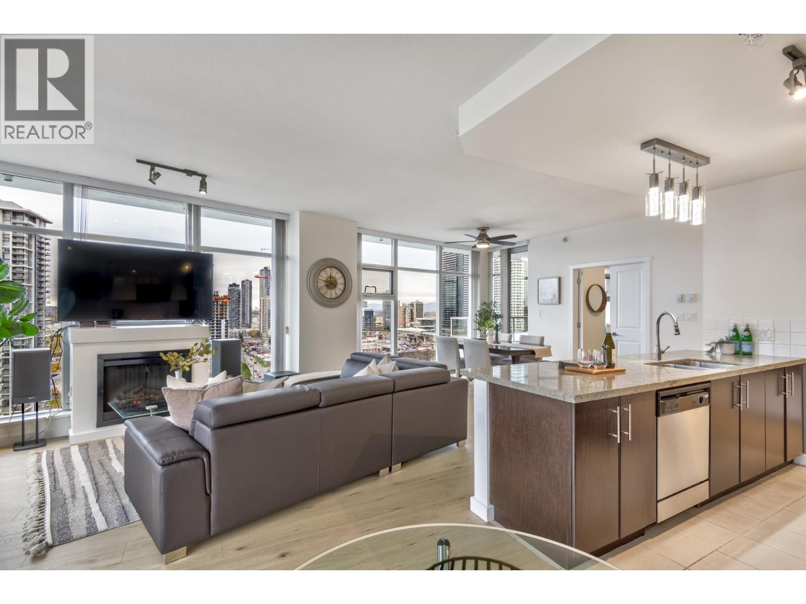 3005 2289 YUKON CRESCENT, Burnaby