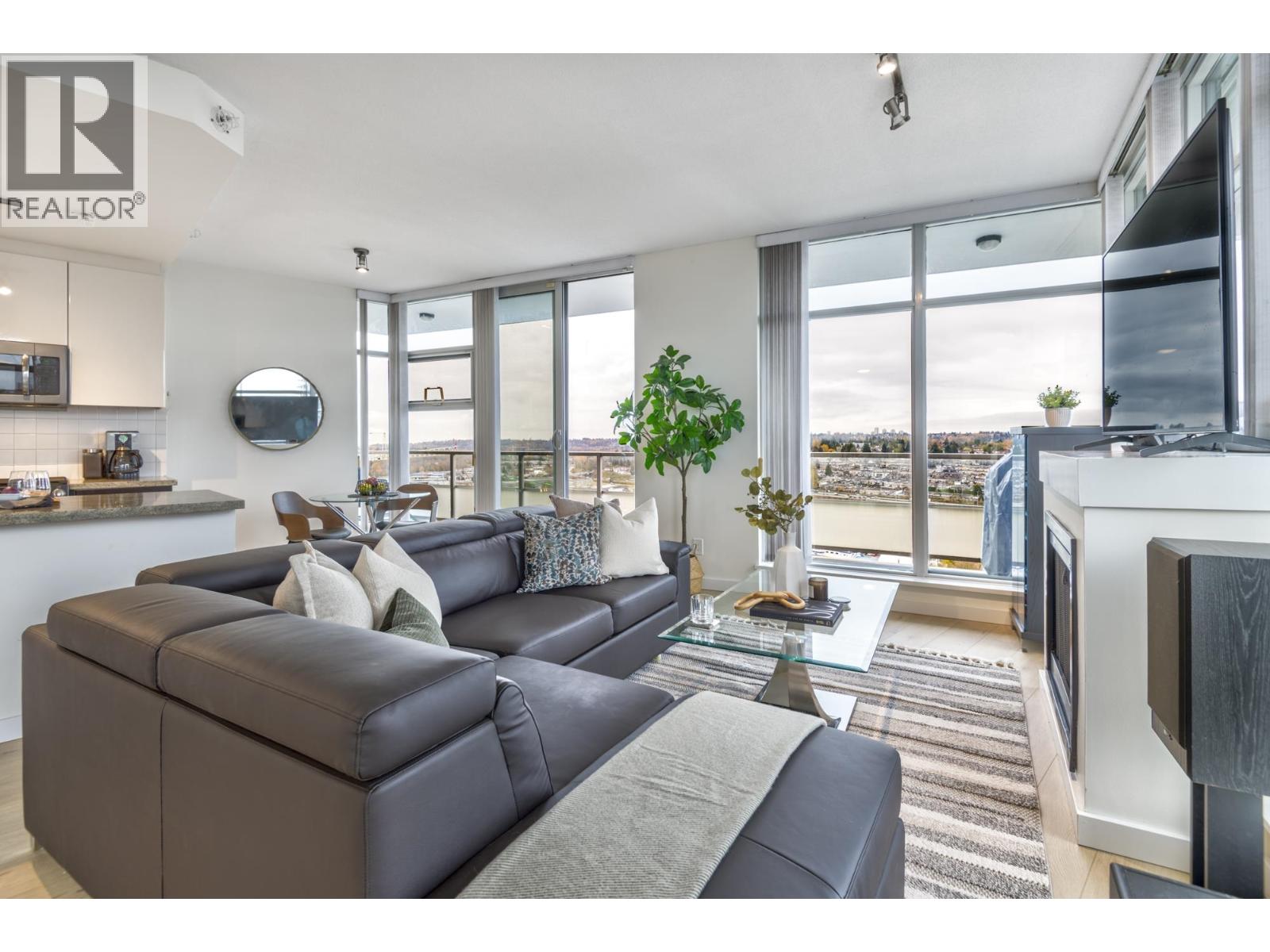 3005 2289 YUKON CRESCENT, Burnaby