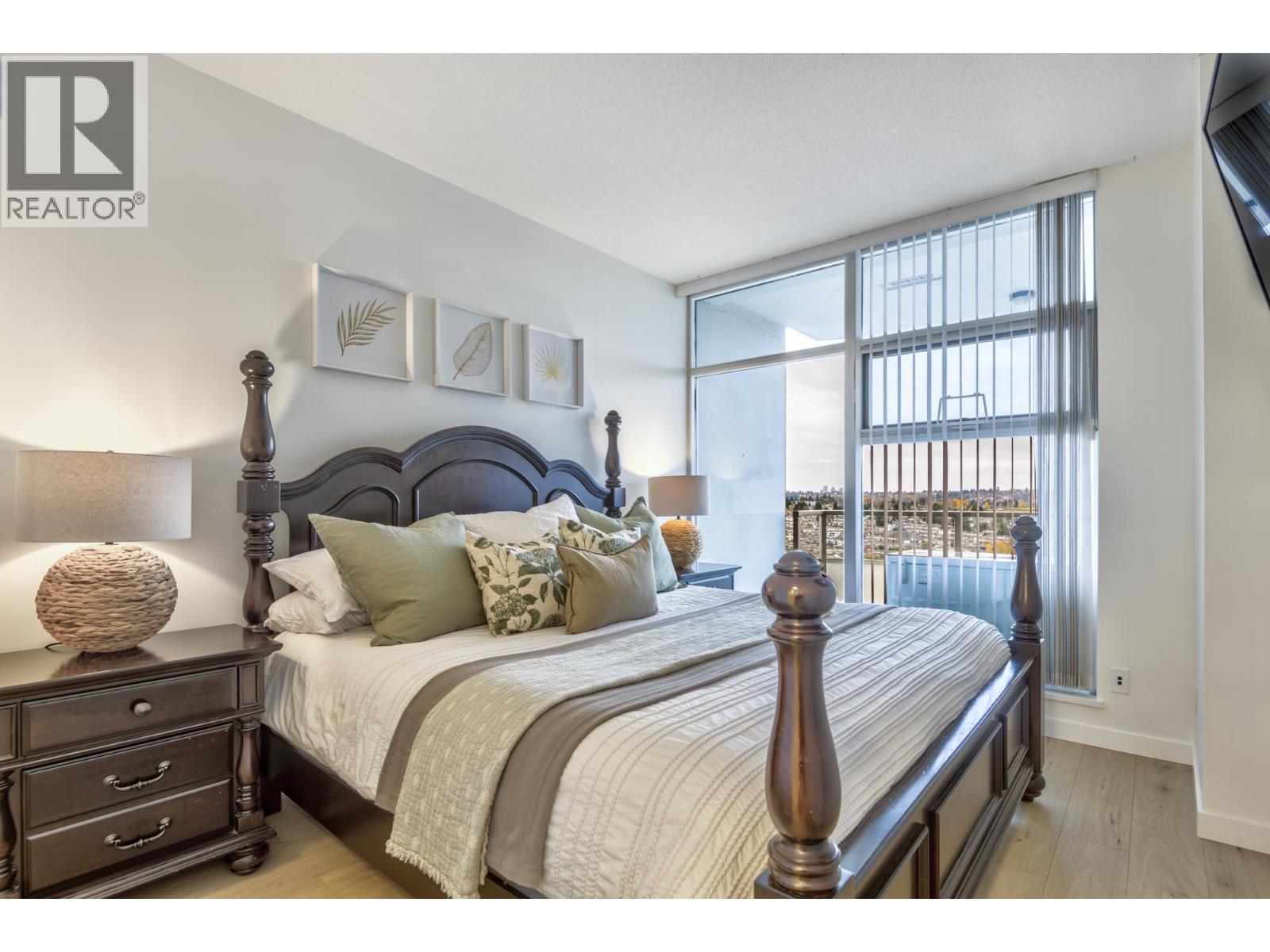 3005 2289 YUKON CRESCENT, Burnaby