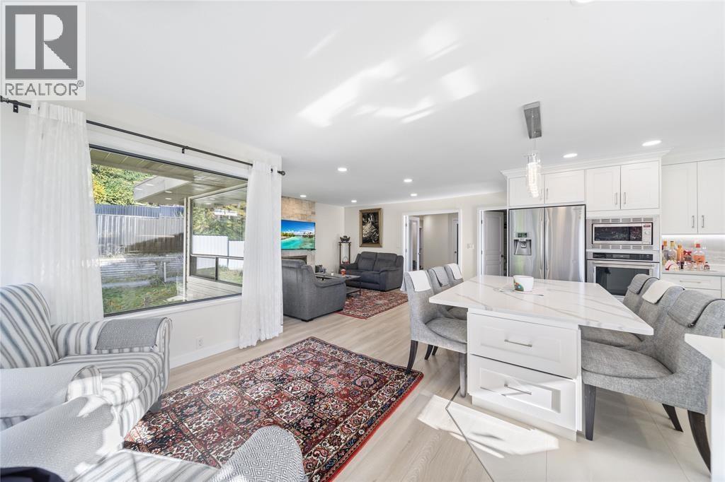 1516 WHITEBARK PLACE, Coquitlam