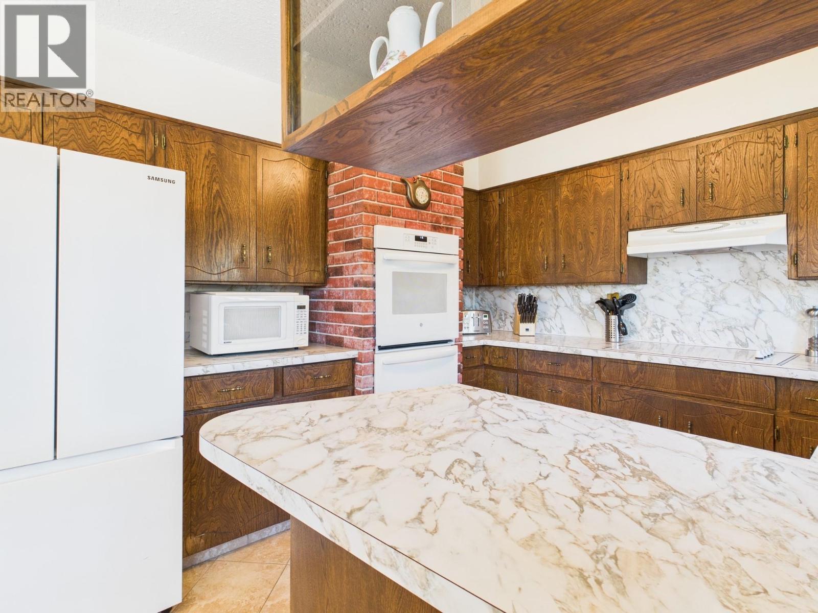 6012 107th Street, Osoyoos