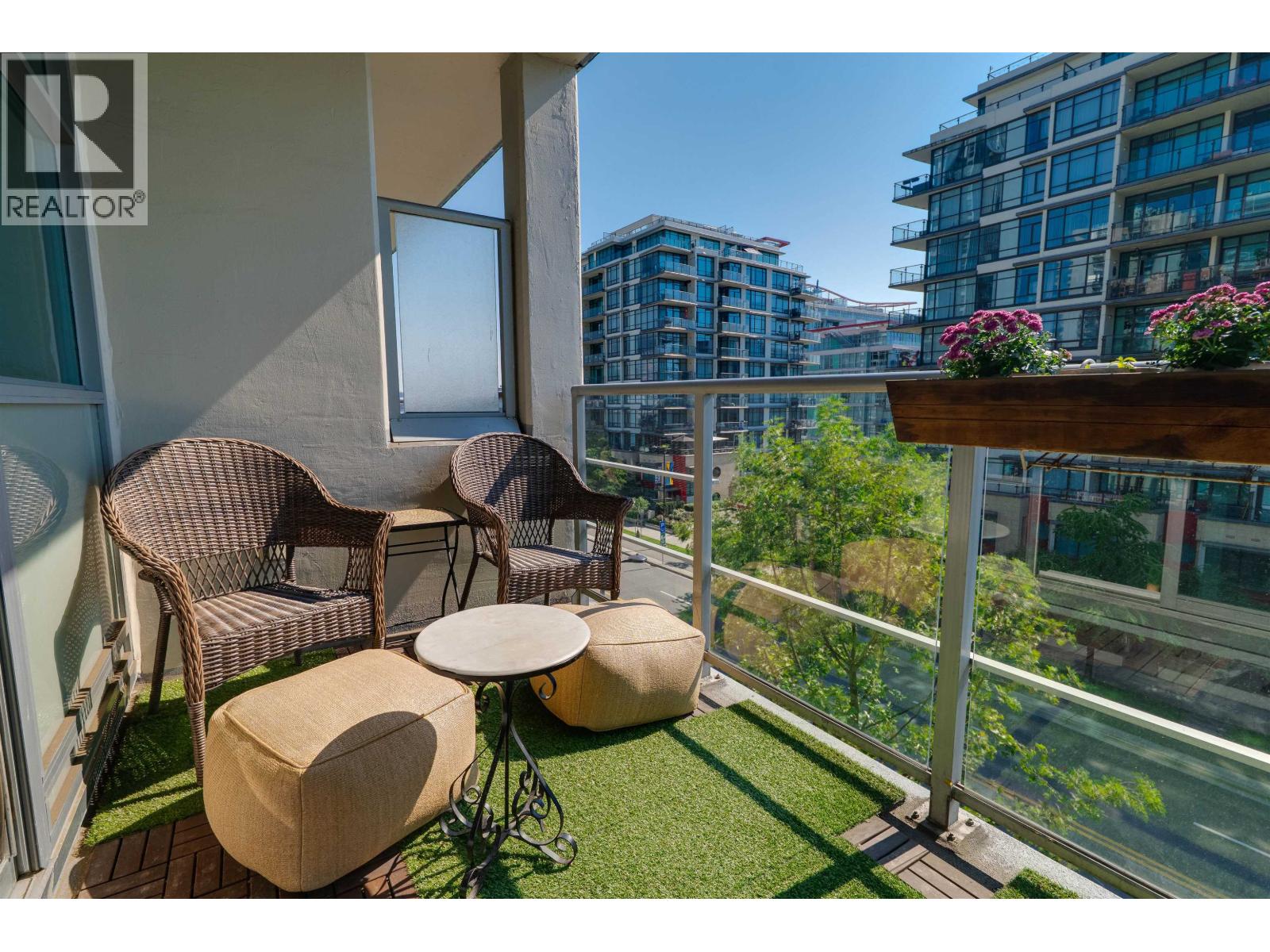508 168 EAST ESPLANADE, North Vancouver