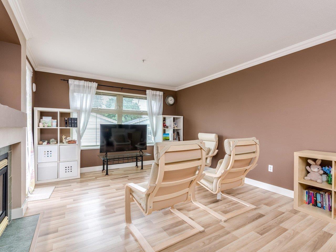 306 15220 GUILDFORD DRIVE, Surrey