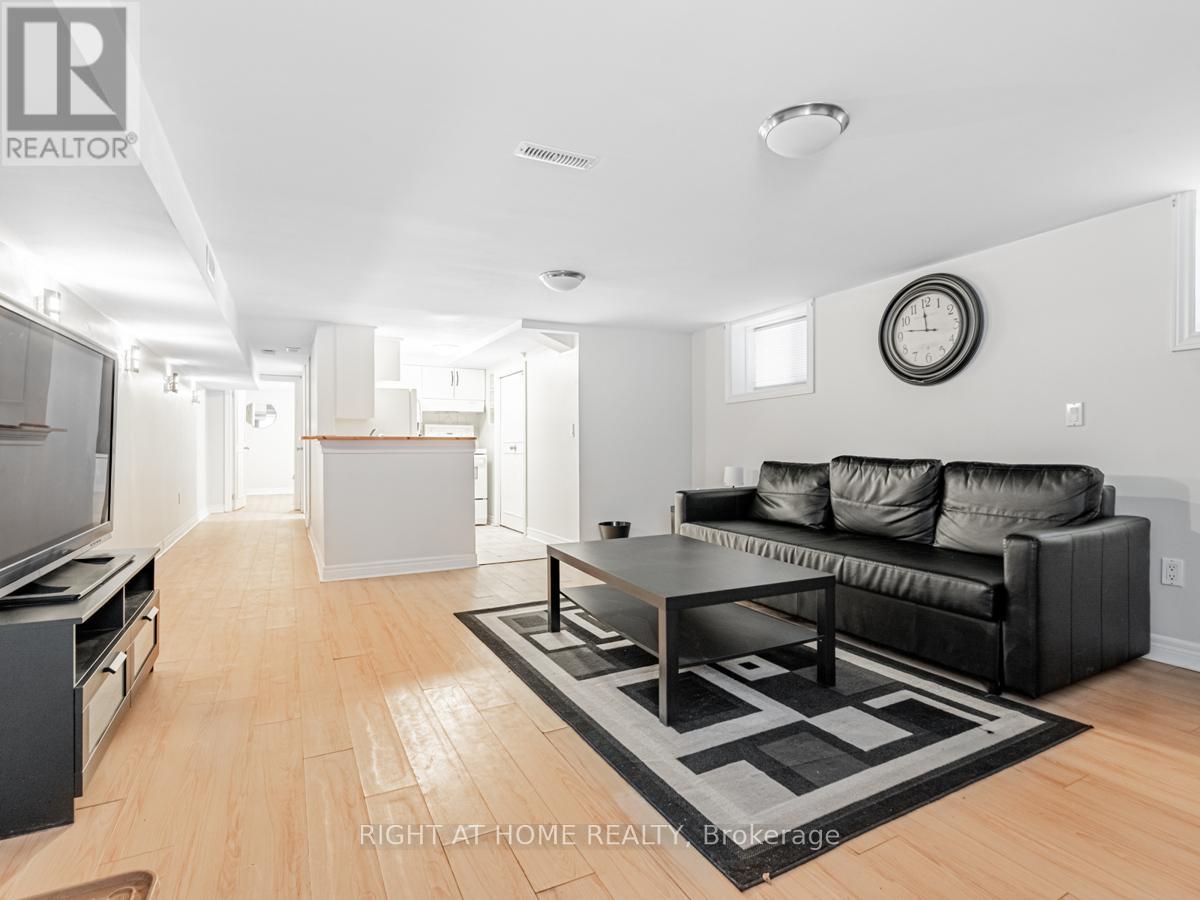 10 ST ANNES ROAD - 25