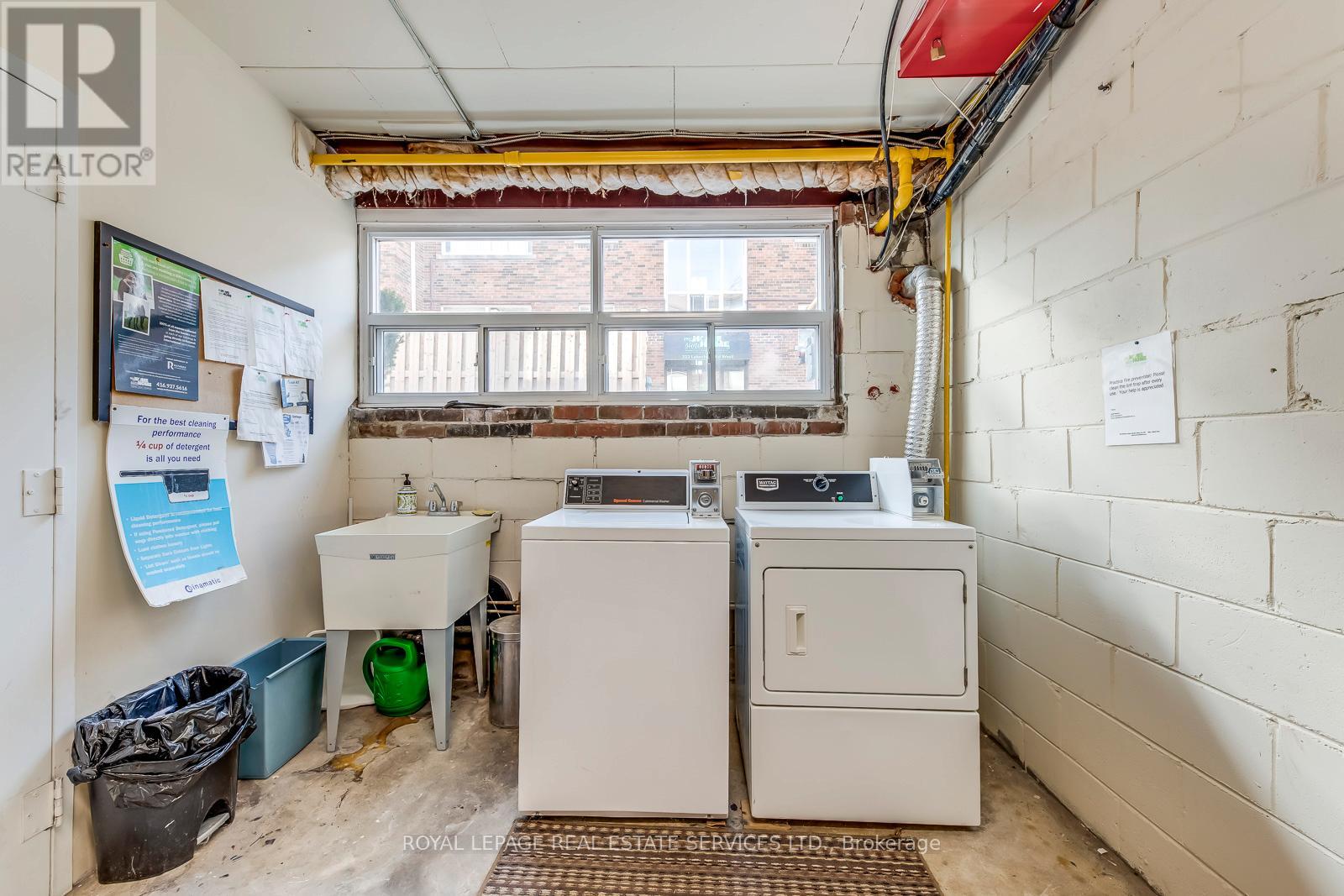 320 LAKESHORE ROAD W - 20