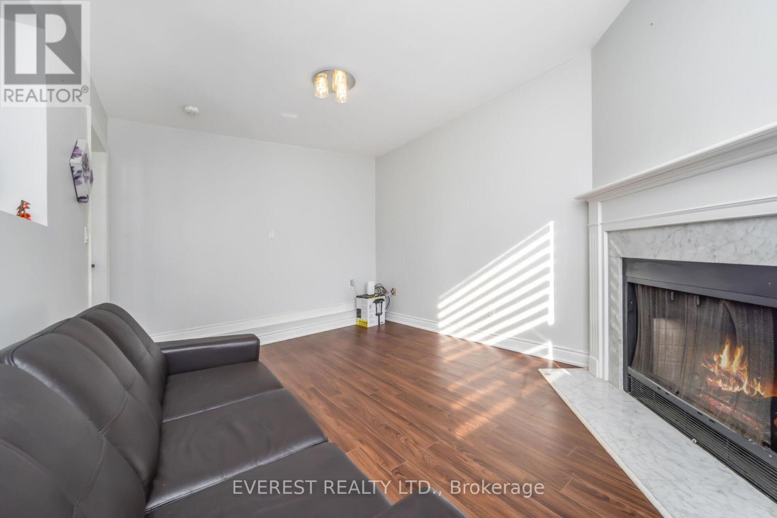 96 RAVENSWOOD DRIVE - 14