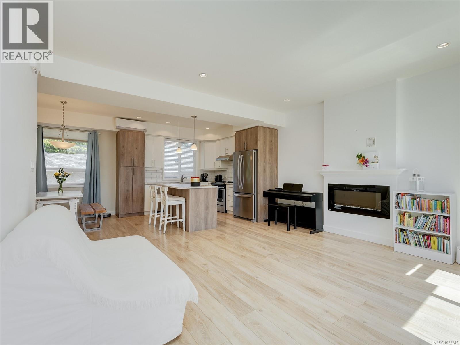  6536 Lanark Road, Sooke