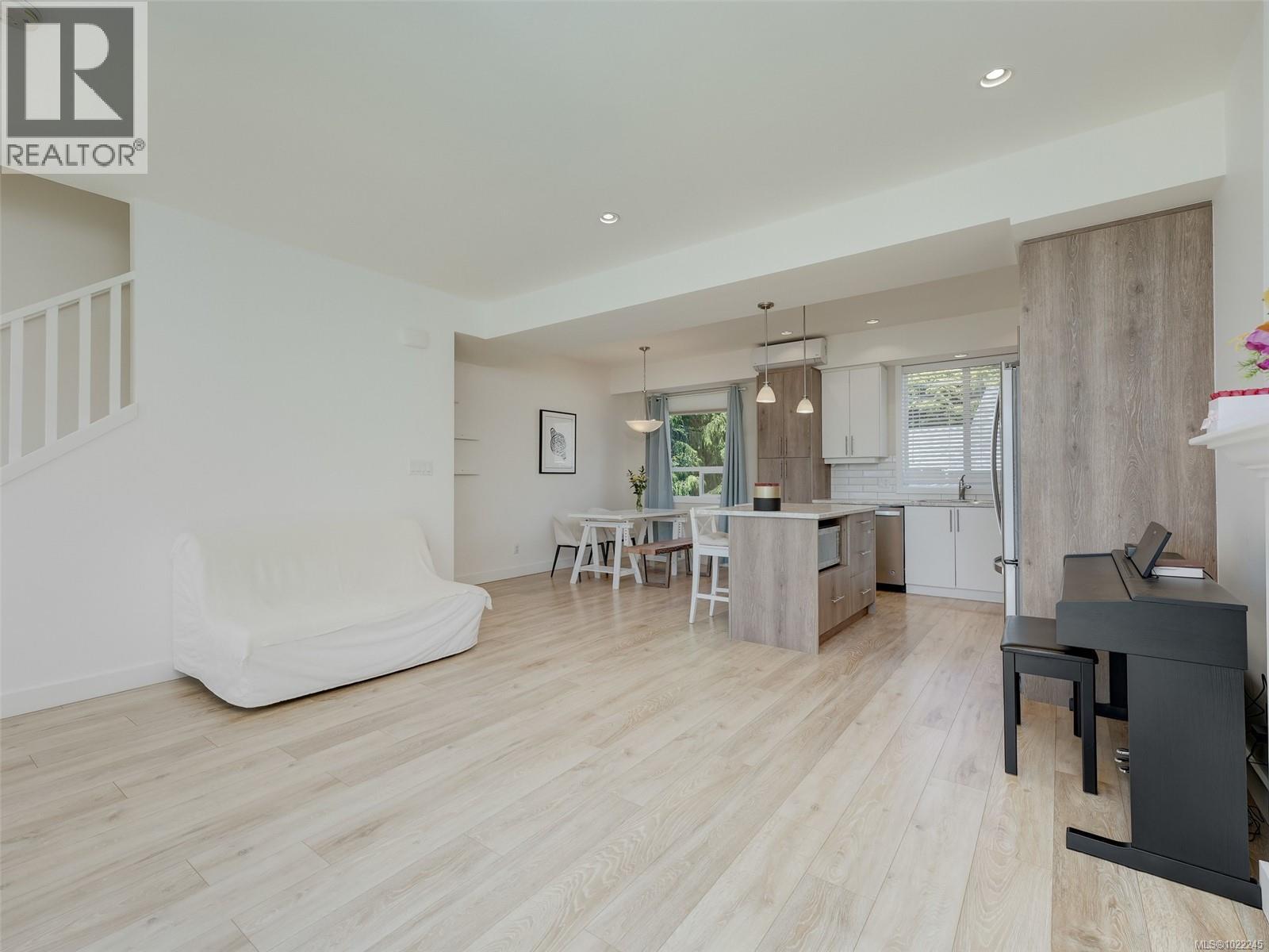  6536 Lanark Road, Sooke