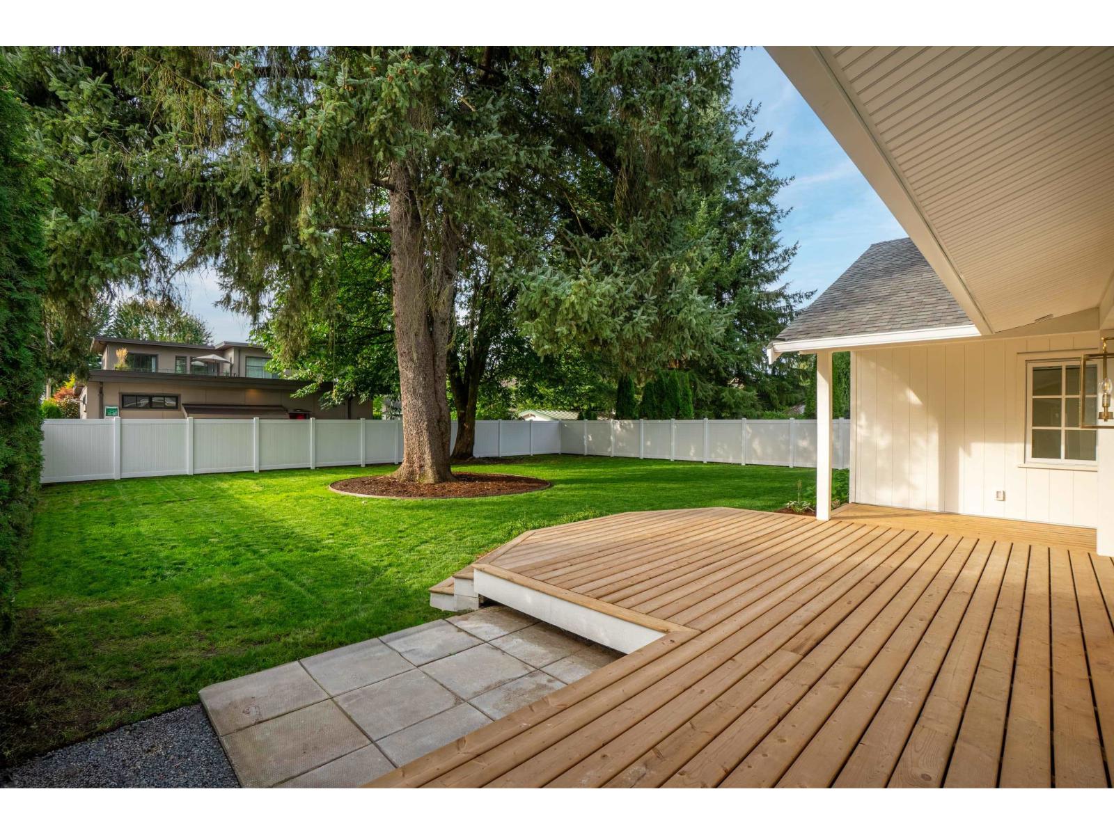 8883 HUDSON BAY STREET, Langley