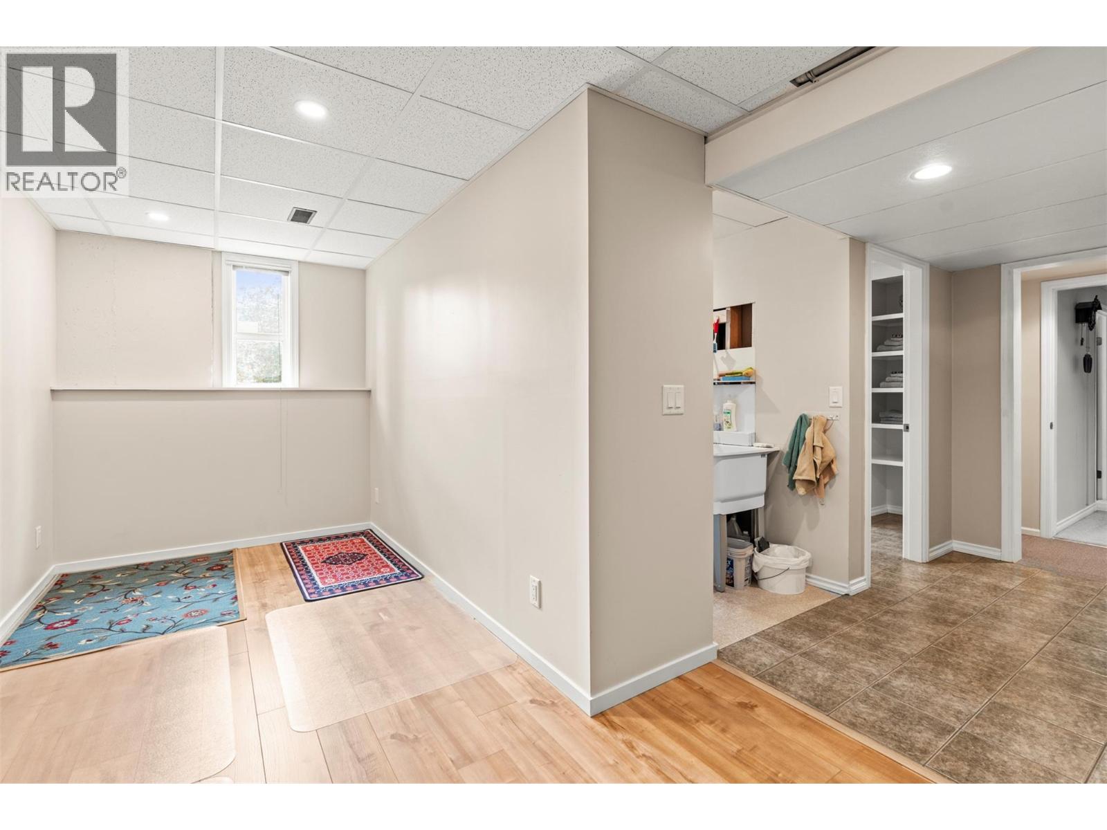 3025 Murison Place, Armstrong