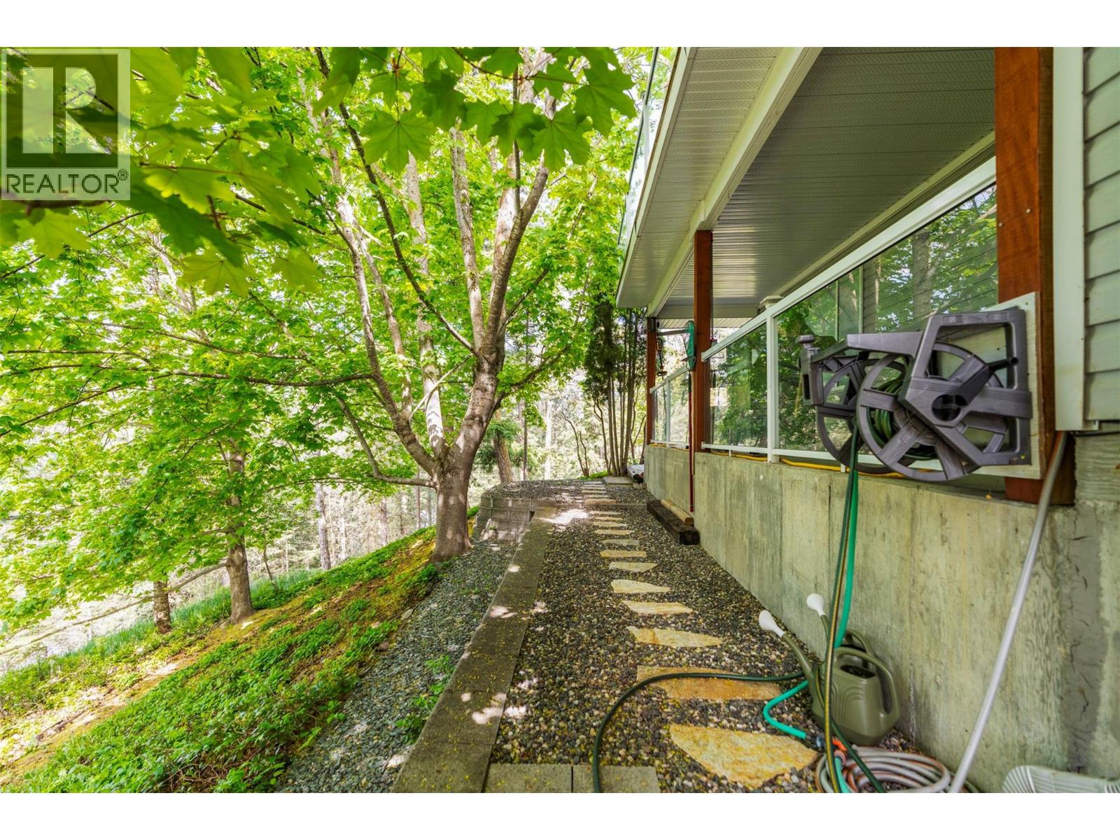 3025 Murison Place, Armstrong