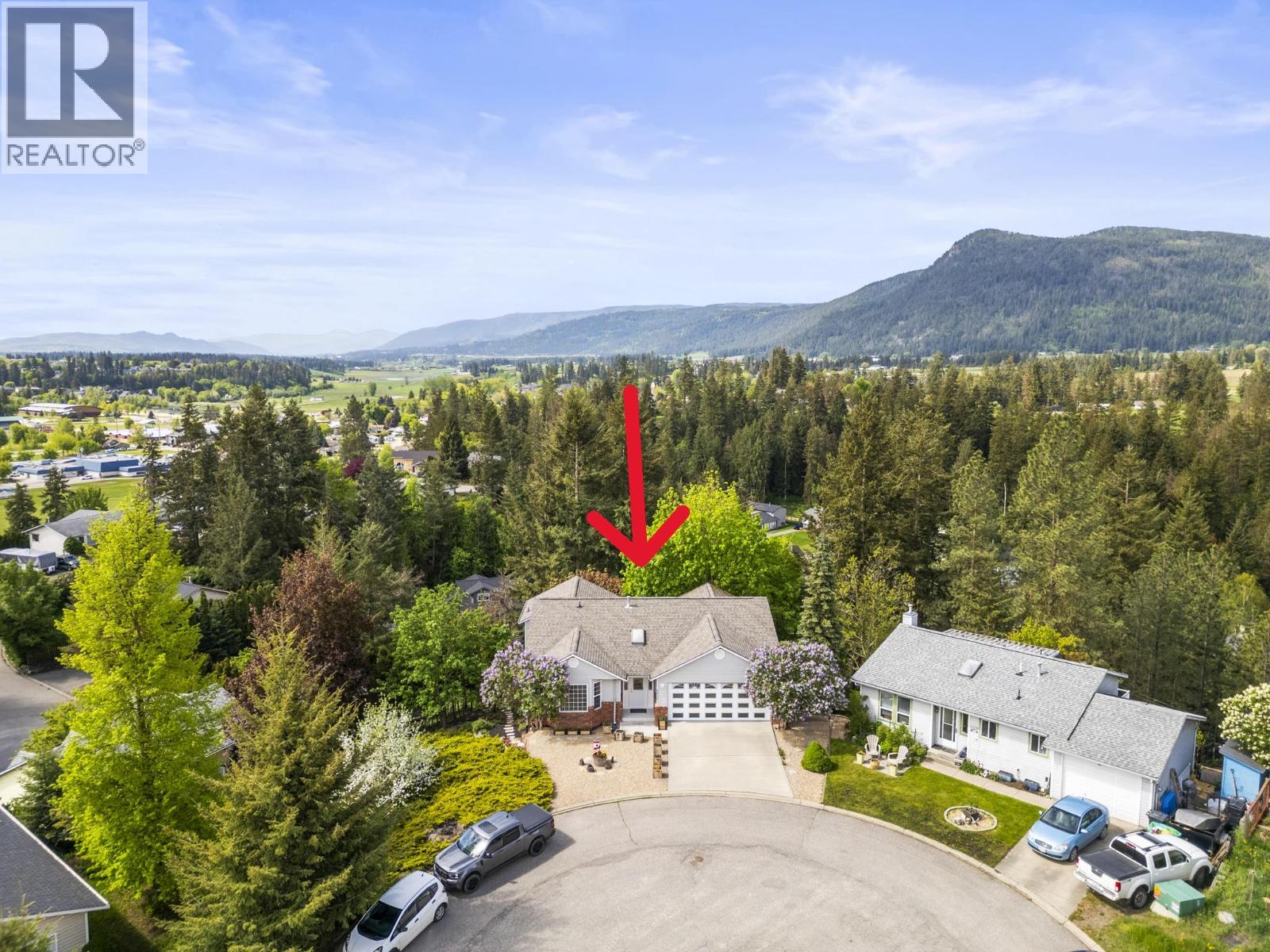 3025 Murison Place, Armstrong