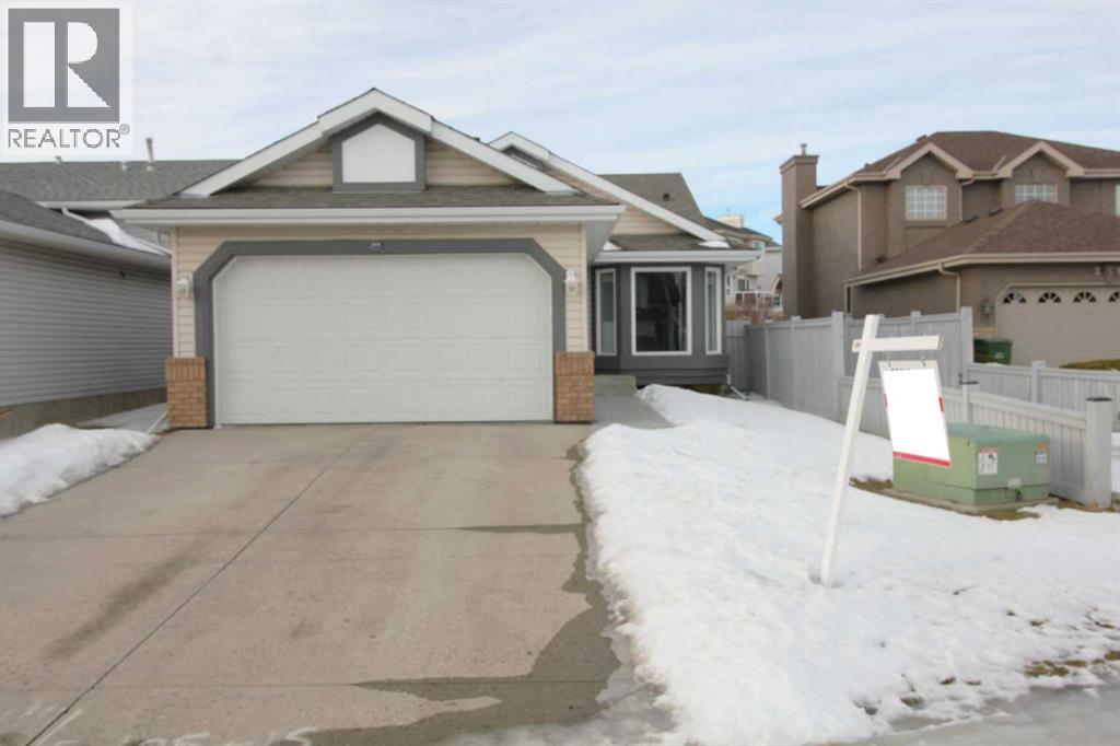 Single Family House 4 Level for Sale in  Hidden Vale Place NW Hidden Valley Calgary 