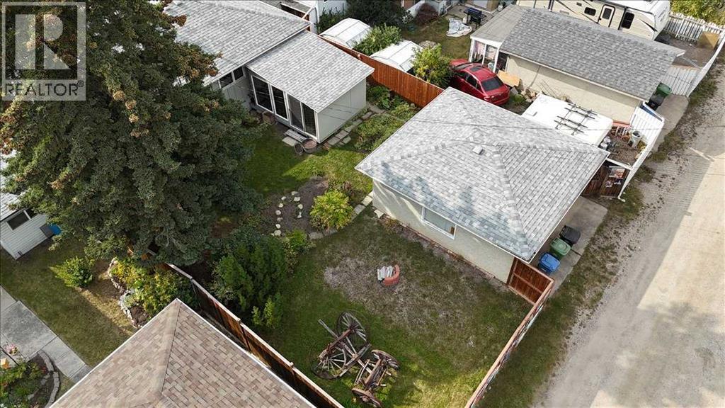 Single Family House Bungalow for Sale in  Worcester Drive SW Wildwood Calgary 