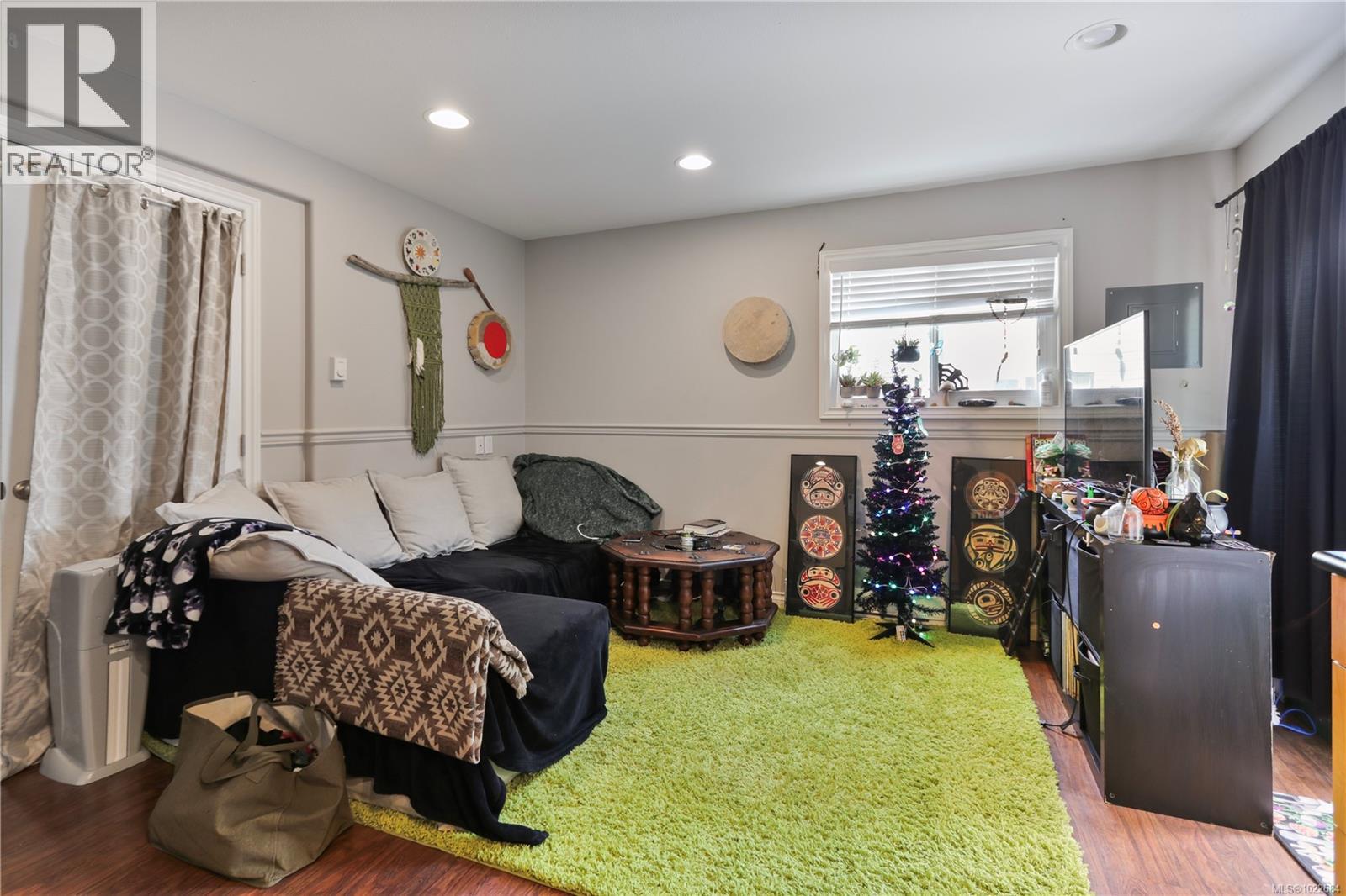 3313 Barrington Rd, Nanaimo