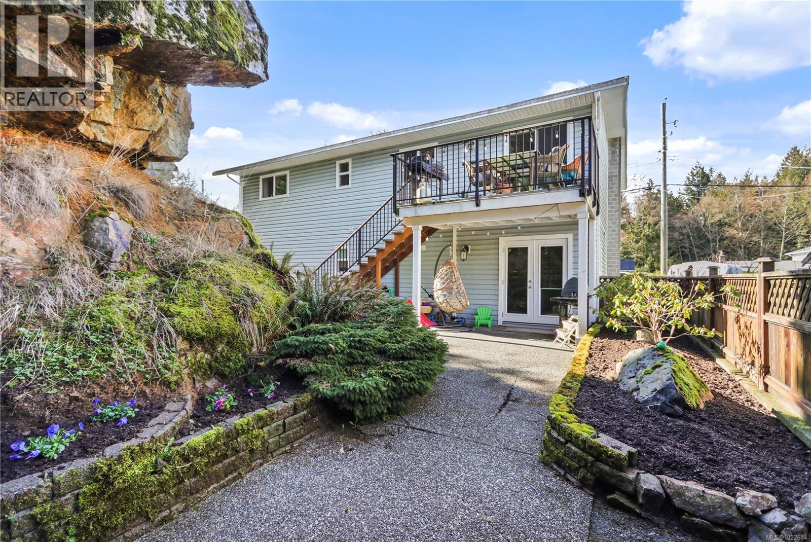 3313 Barrington Rd, Nanaimo