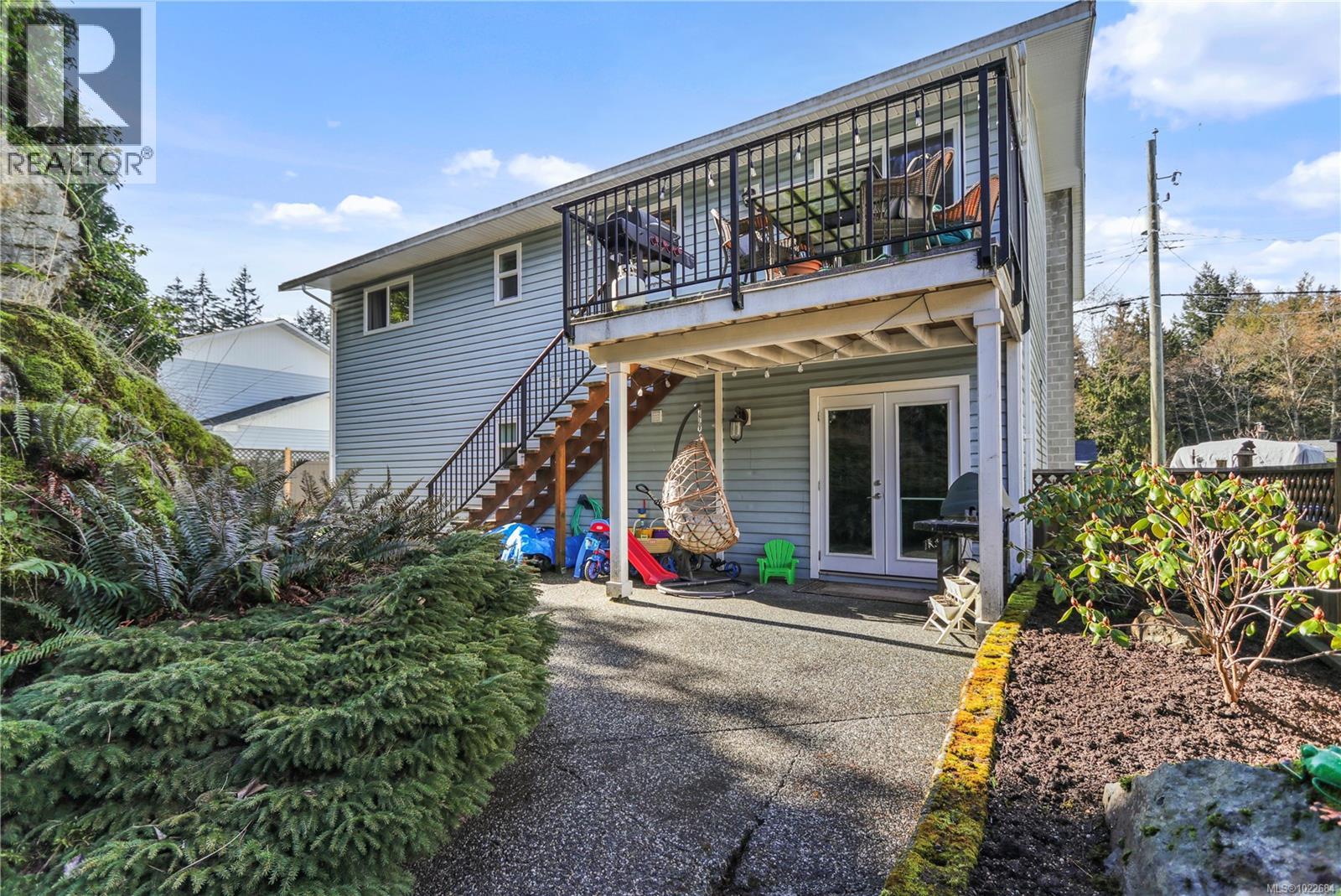 3313 Barrington Rd, Nanaimo