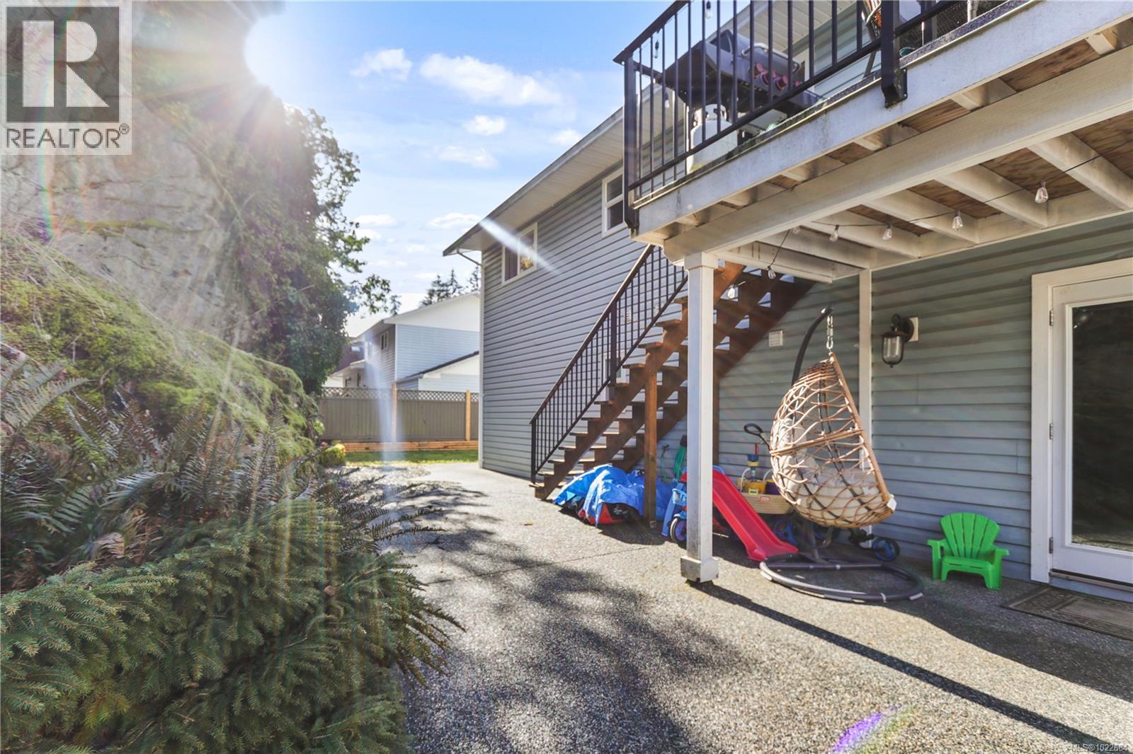 3313 Barrington Rd, Nanaimo