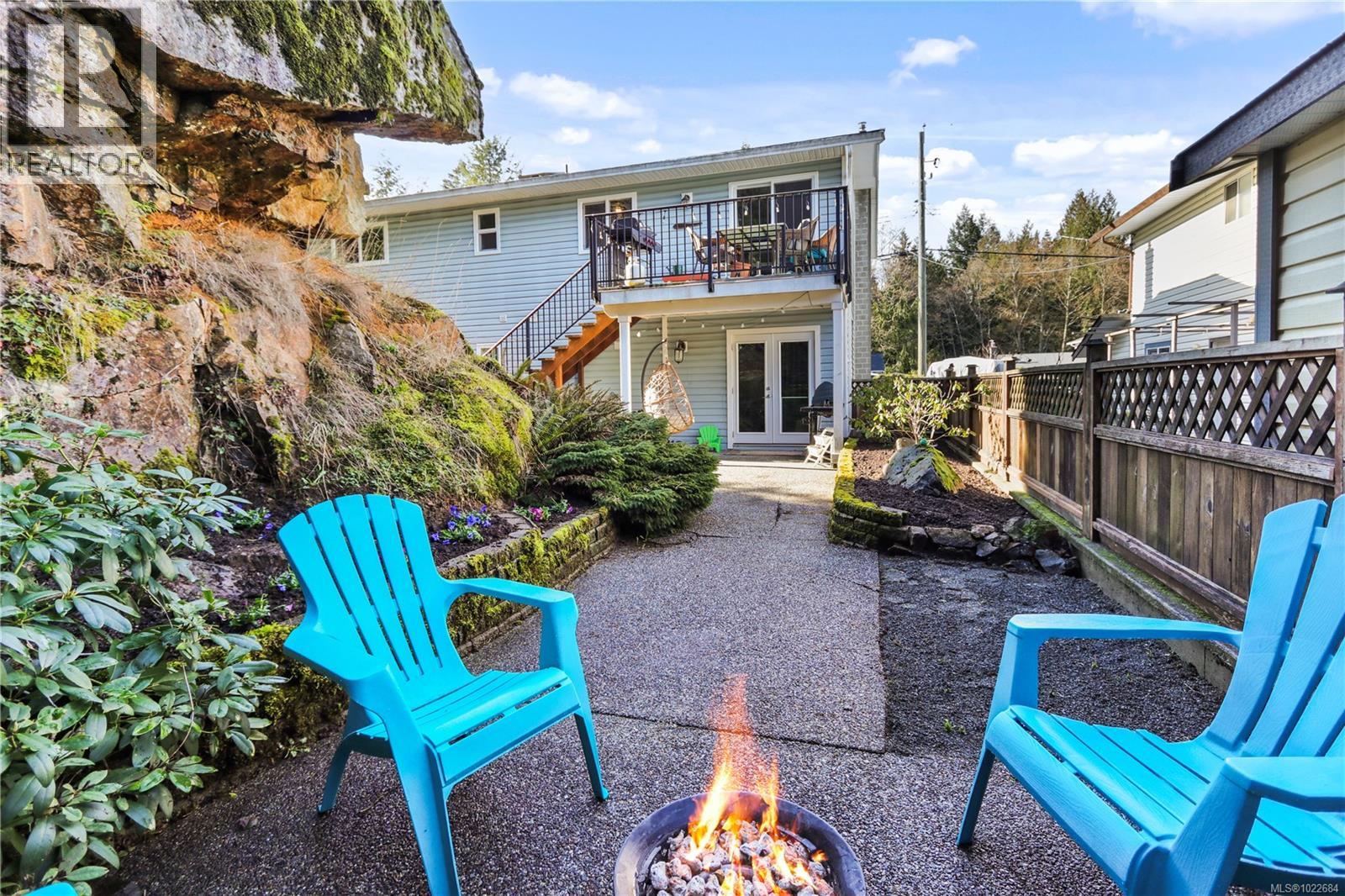 3313 Barrington Rd, Nanaimo