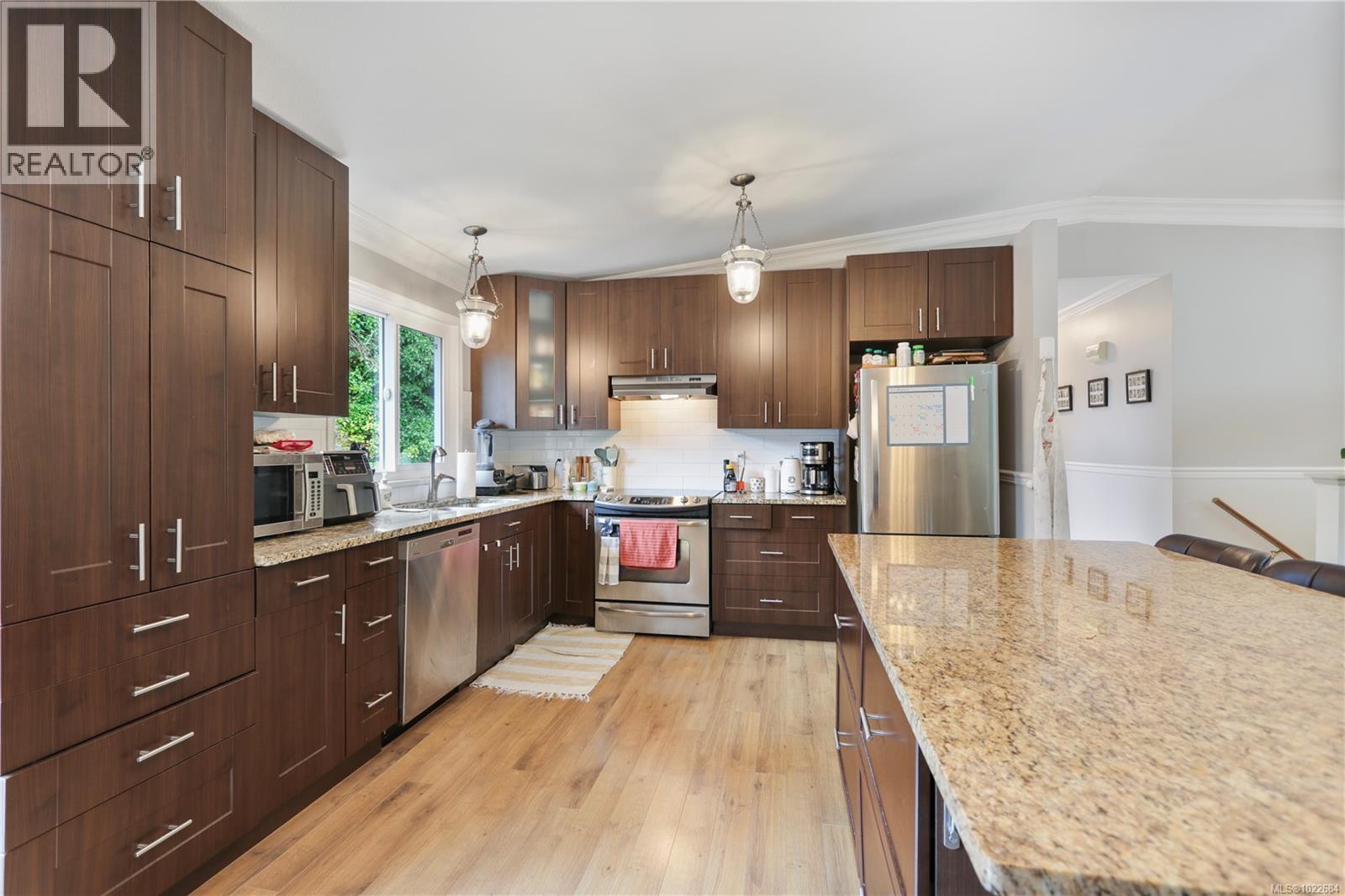 3313 Barrington Rd, Nanaimo