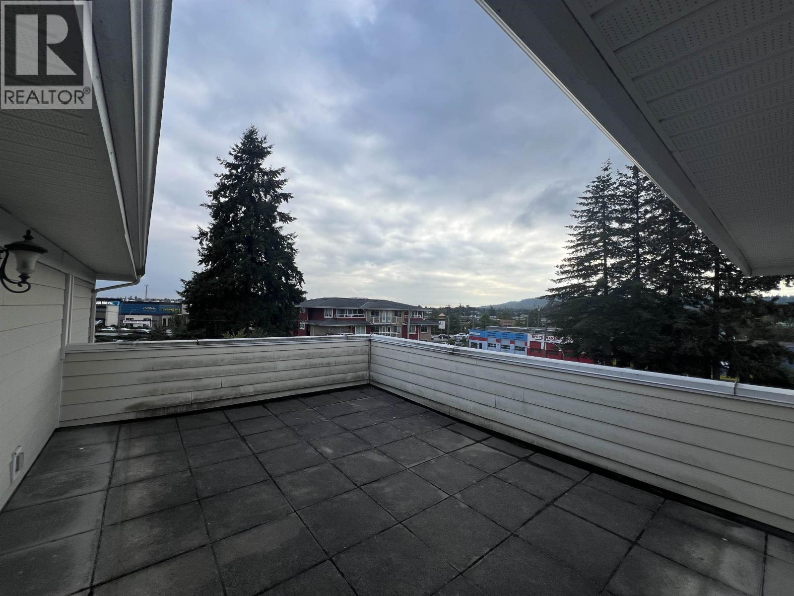307 1969 WESTMINSTER AVENUE, Port Coquitlam