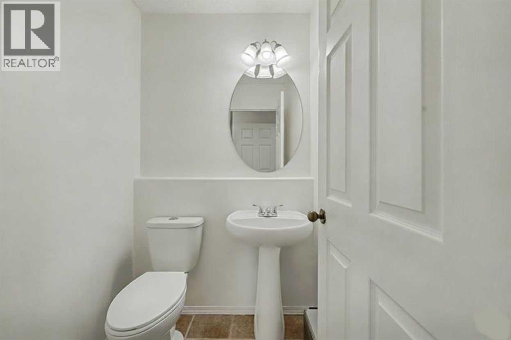 Single Family House for Sale in  Tarawood Grove NE Taradale Calgary 