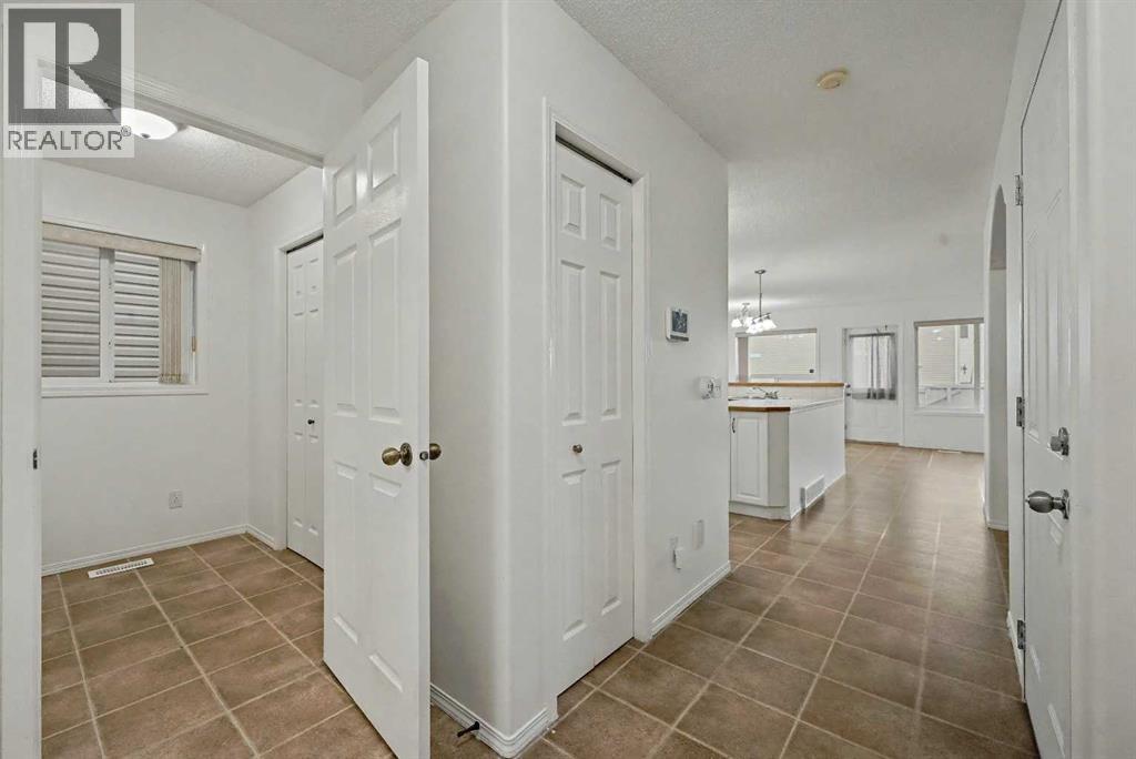 Single Family House for Sale in  Tarawood Grove NE Taradale Calgary 