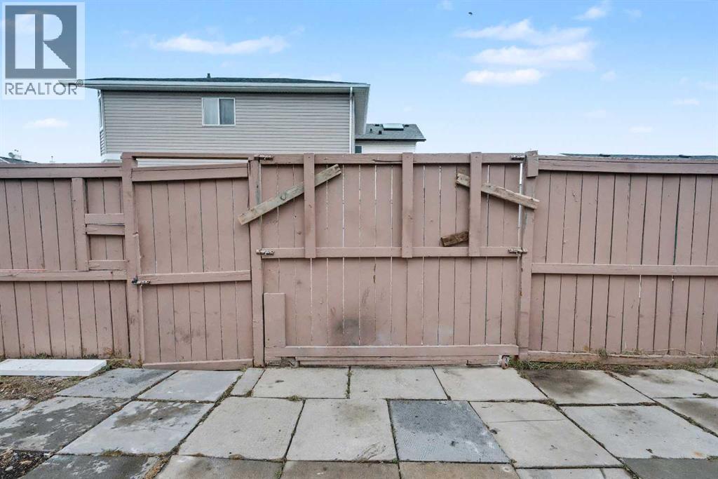 Single Family House for Sale in  Tarawood Grove NE Taradale Calgary 