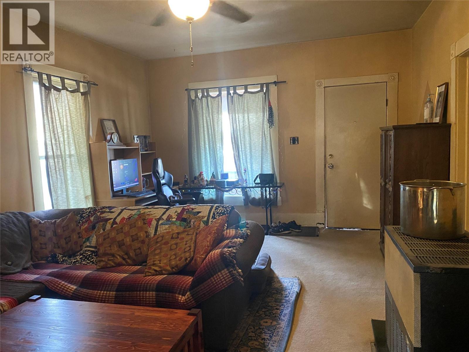 7347 9th Street, Grand Forks