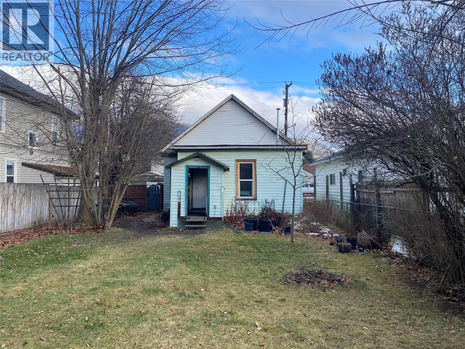 7347 9th Street, Grand Forks