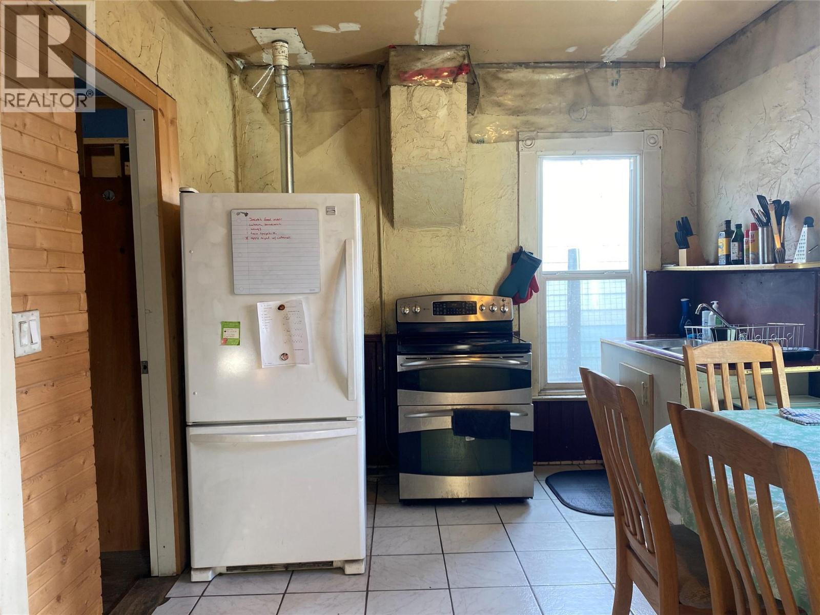 7347 9th Street, Grand Forks