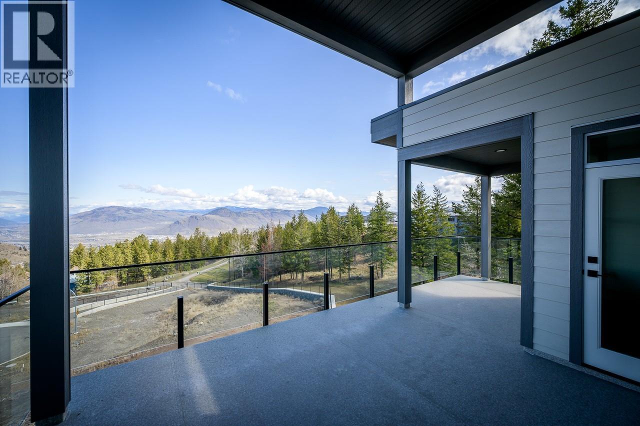 2140 LINFIELD Drive, Kamloops