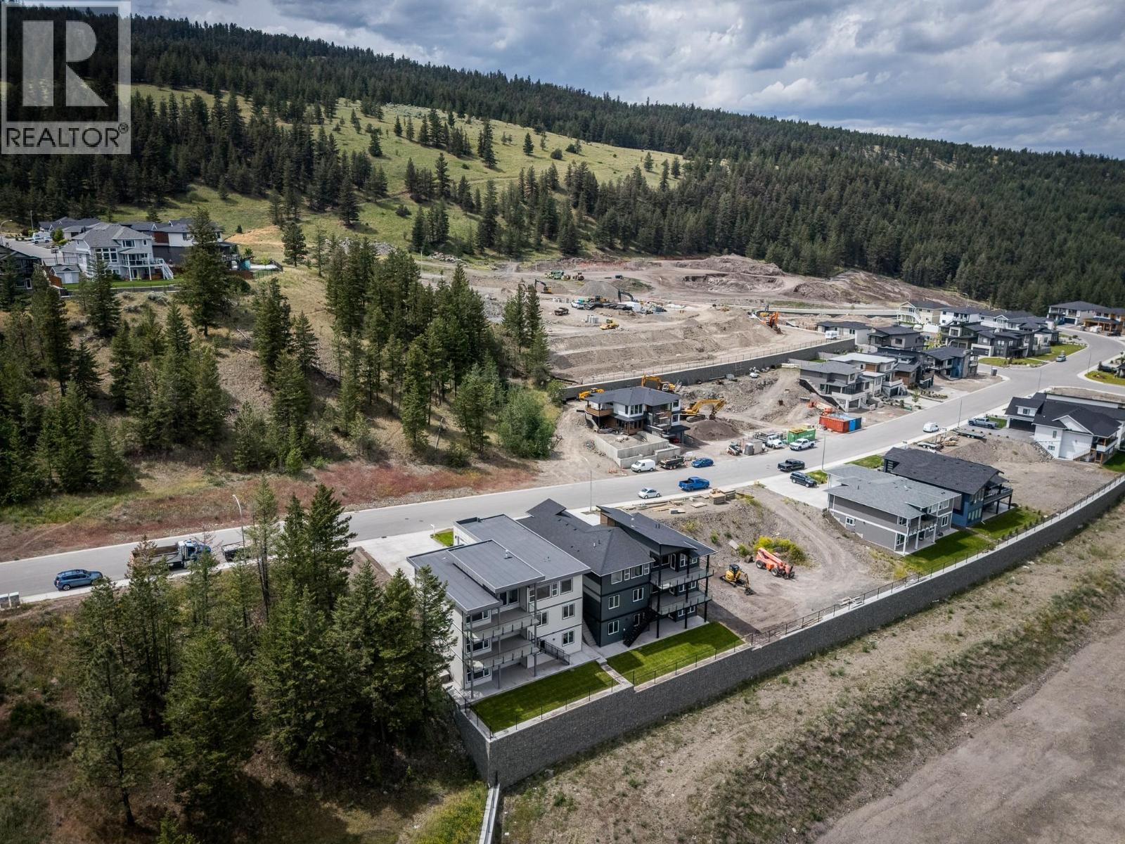 2140 LINFIELD Drive, Kamloops