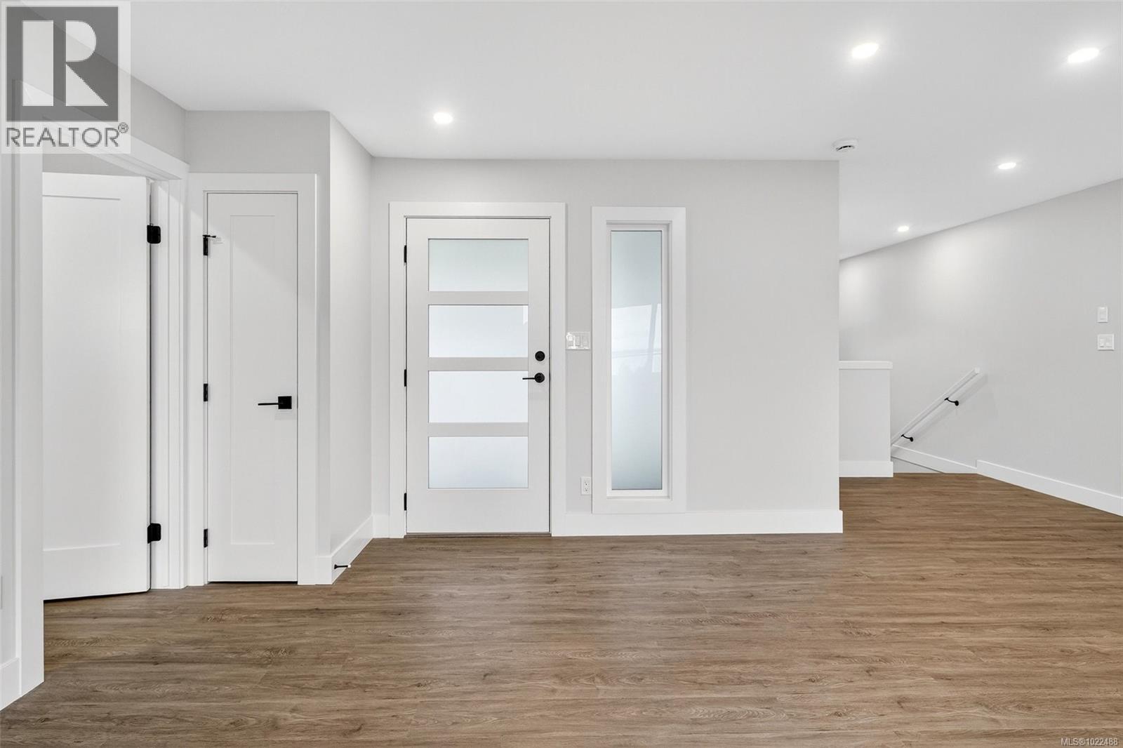 667 Noowick Rd, Mill Bay