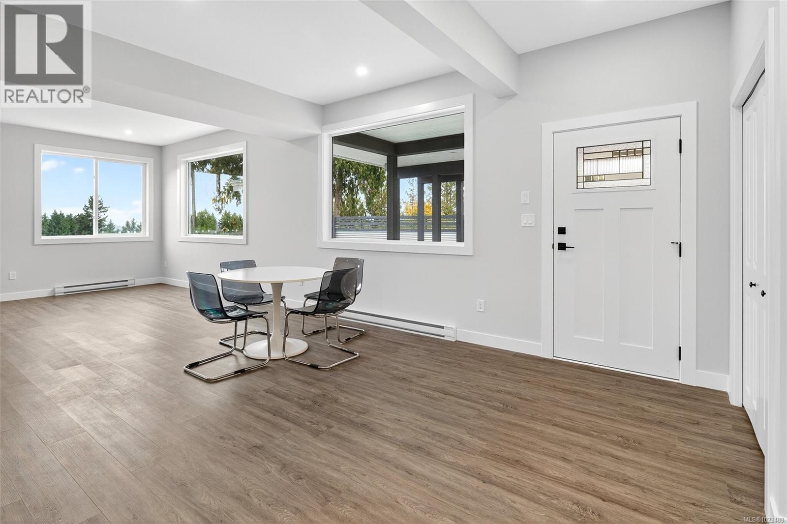 667 Noowick Rd, Mill Bay