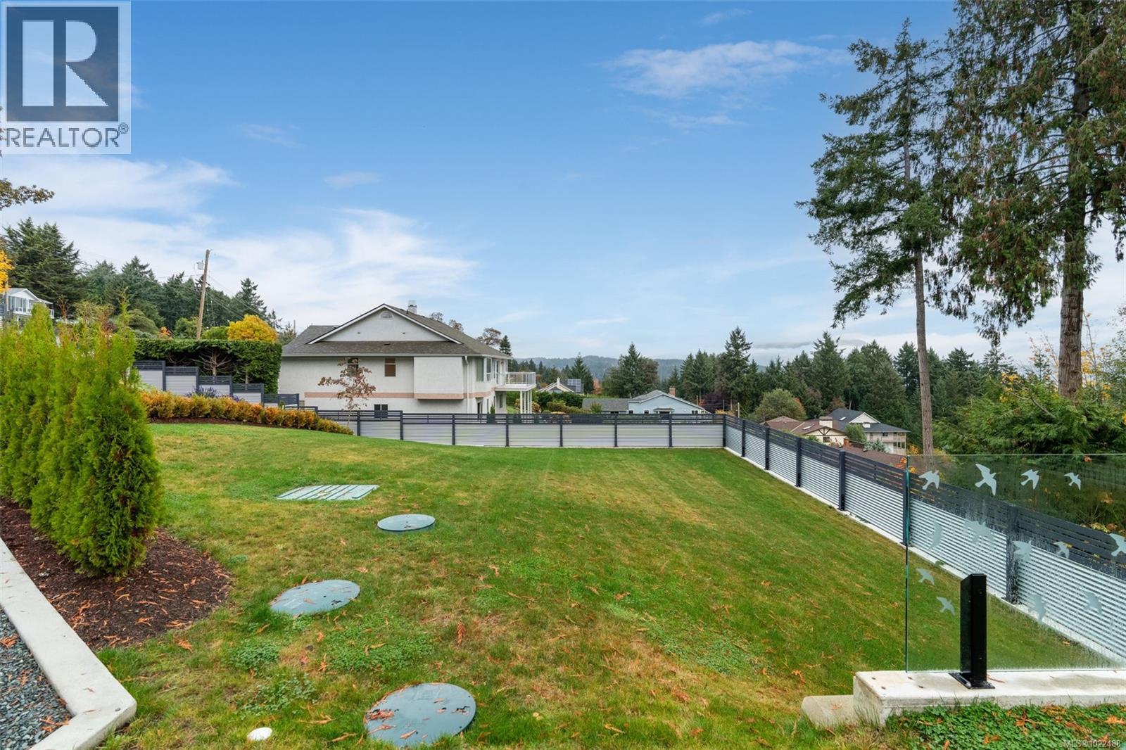 667 Noowick Rd, Mill Bay