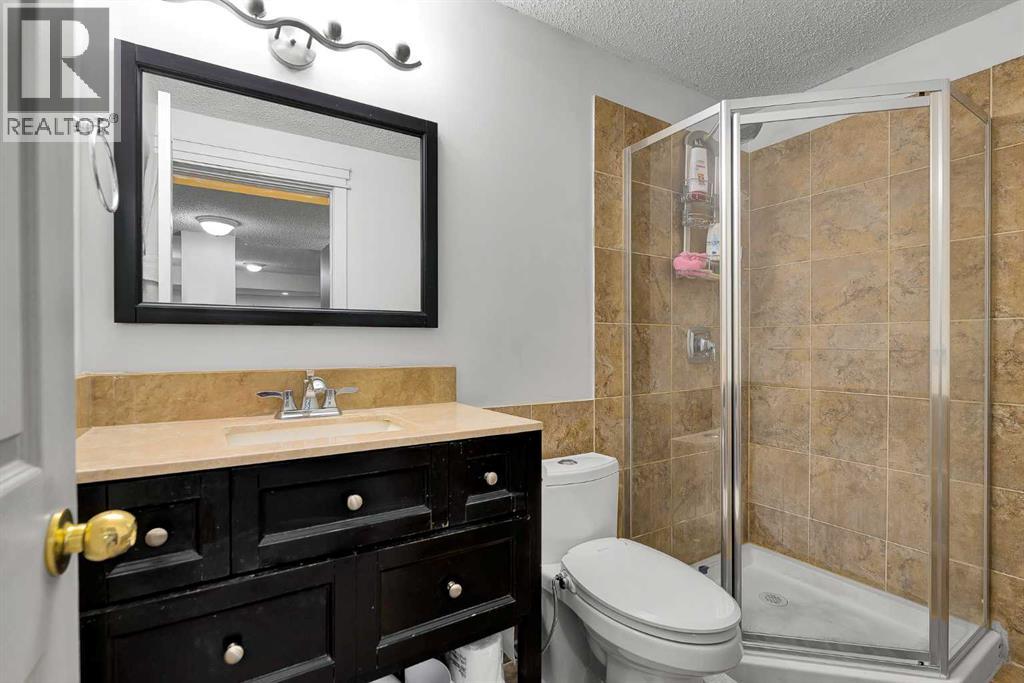 Single Family House for Sale in  Taravista Street NE Taradale Calgary 