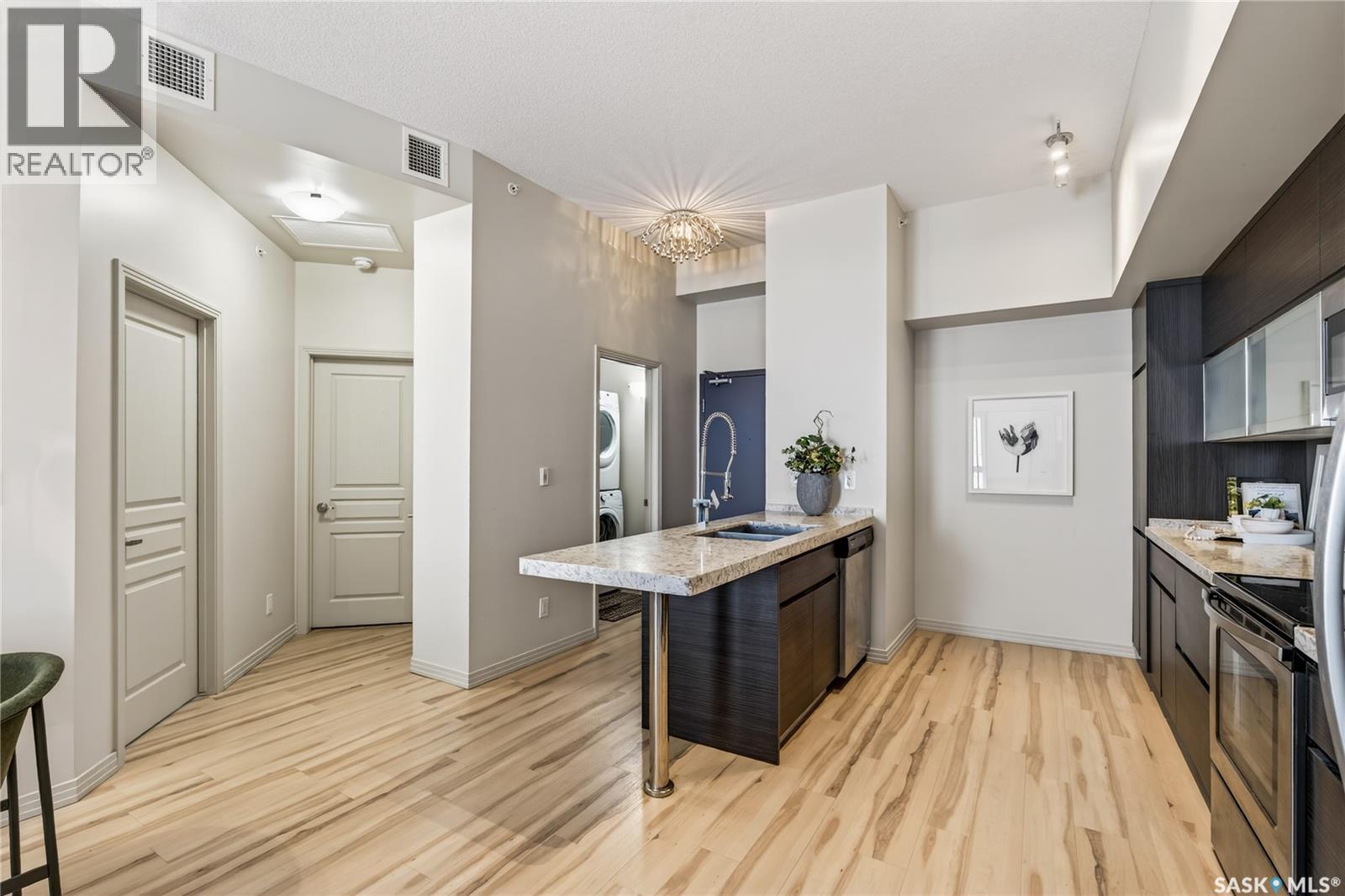 Single Family House Low rise for Sale in   Evergreen SQUARE Saskatoon 