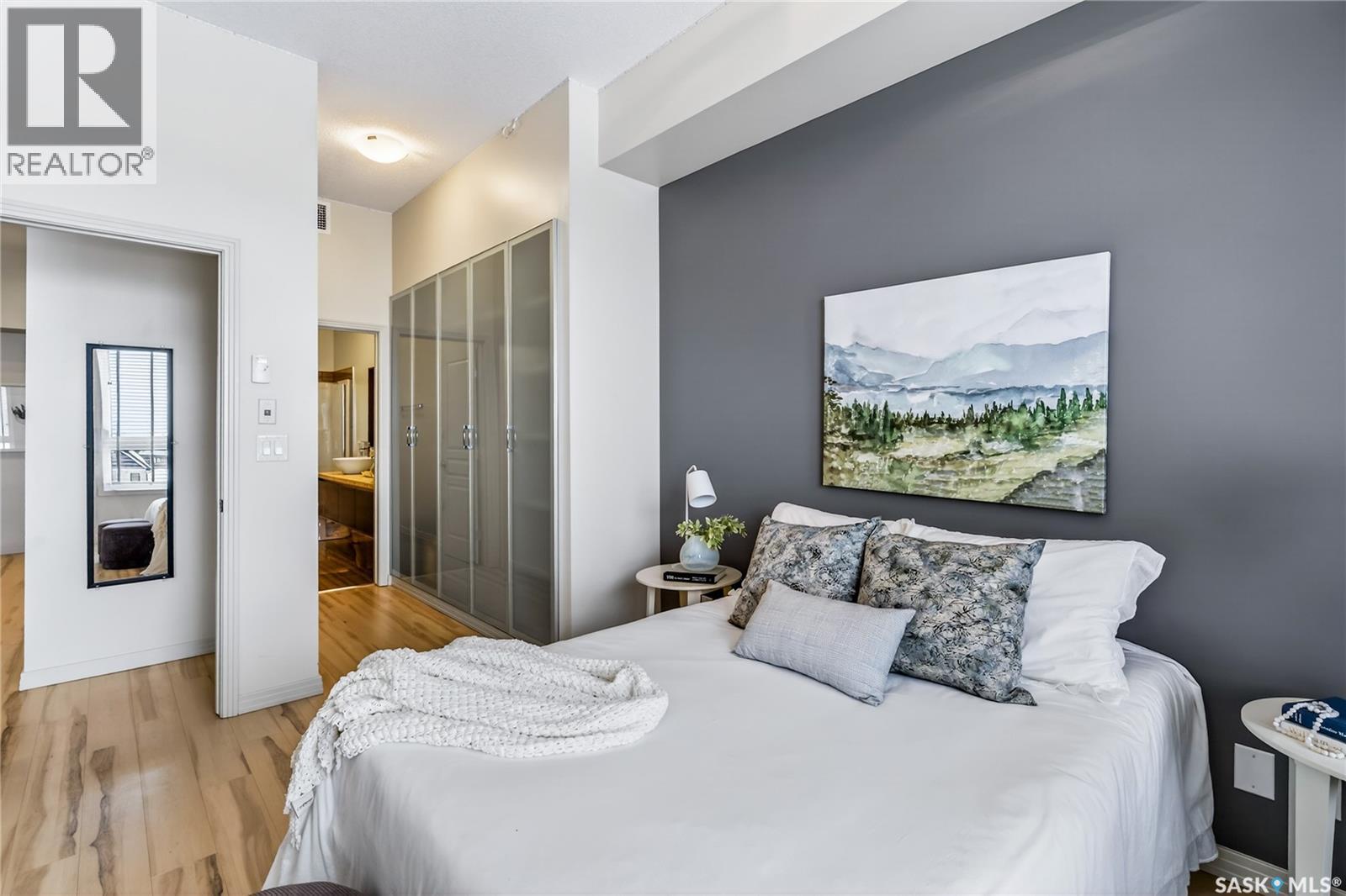 Single Family House Low rise for Sale in   Evergreen SQUARE Saskatoon 