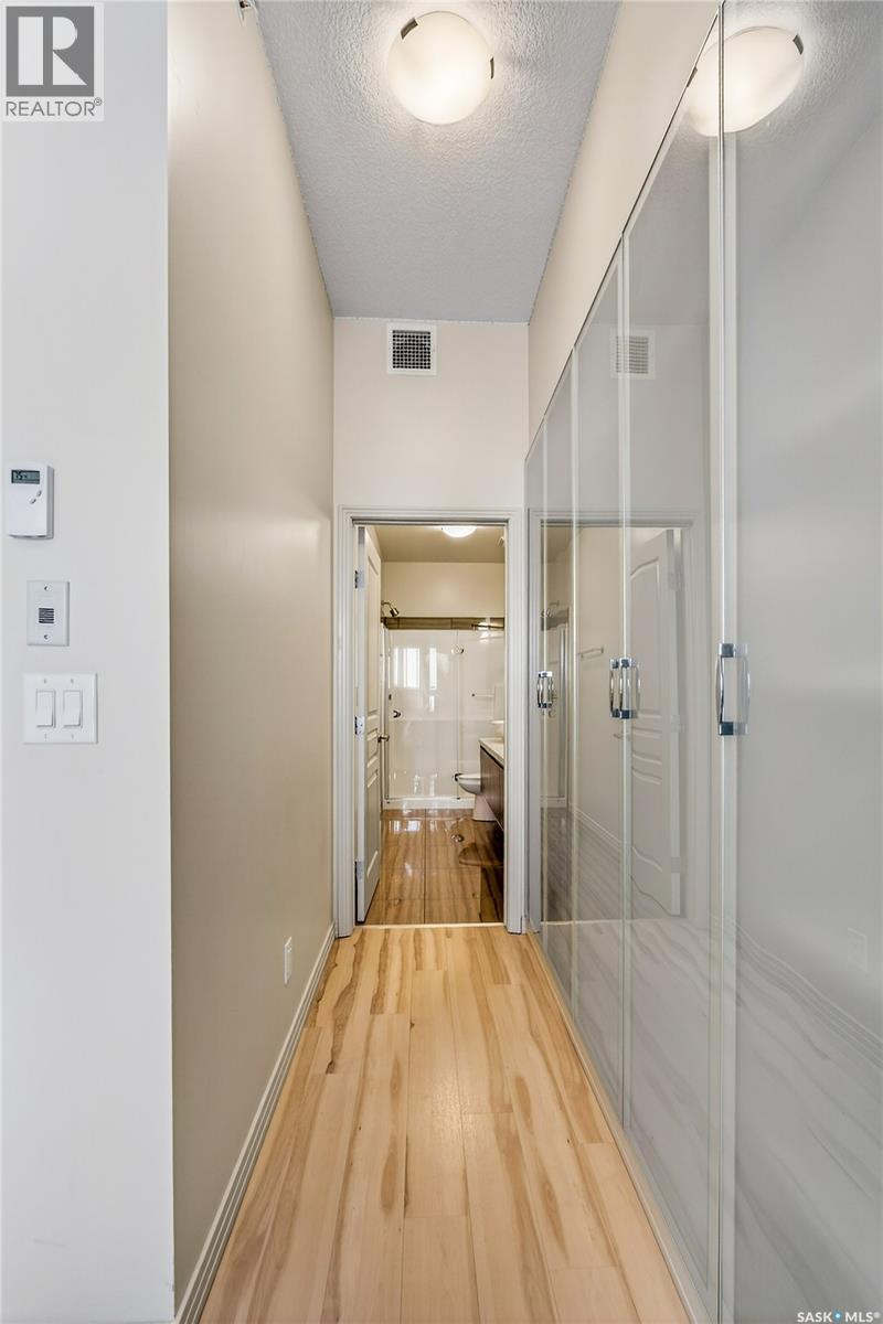 Single Family House Low rise for Sale in   Evergreen SQUARE Saskatoon 